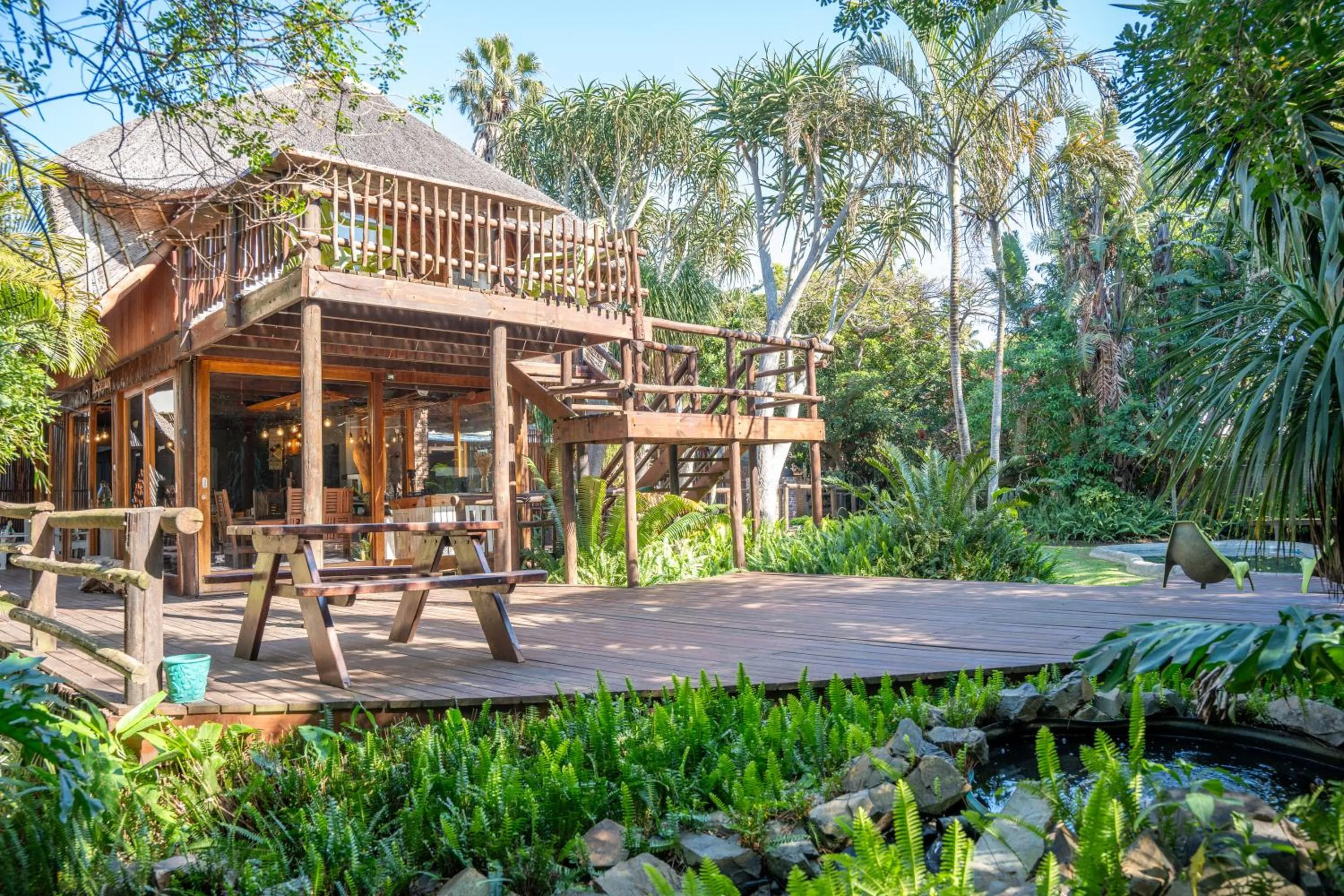 Garden in Tidewaters River Lodge