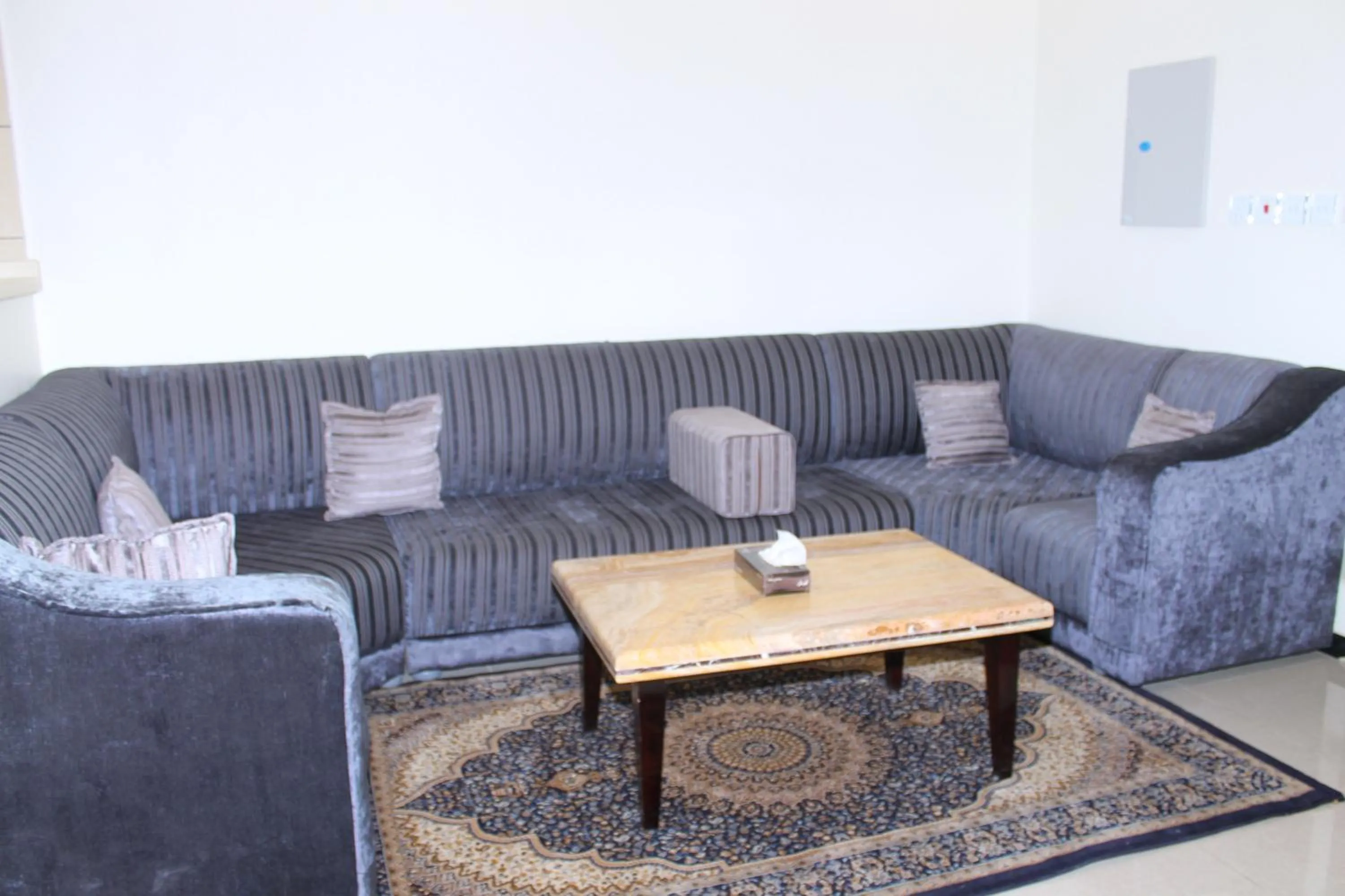 Living room in فخامة الديار للشقق المخدومة Fakhamat Aldyar For Serviced Apartments