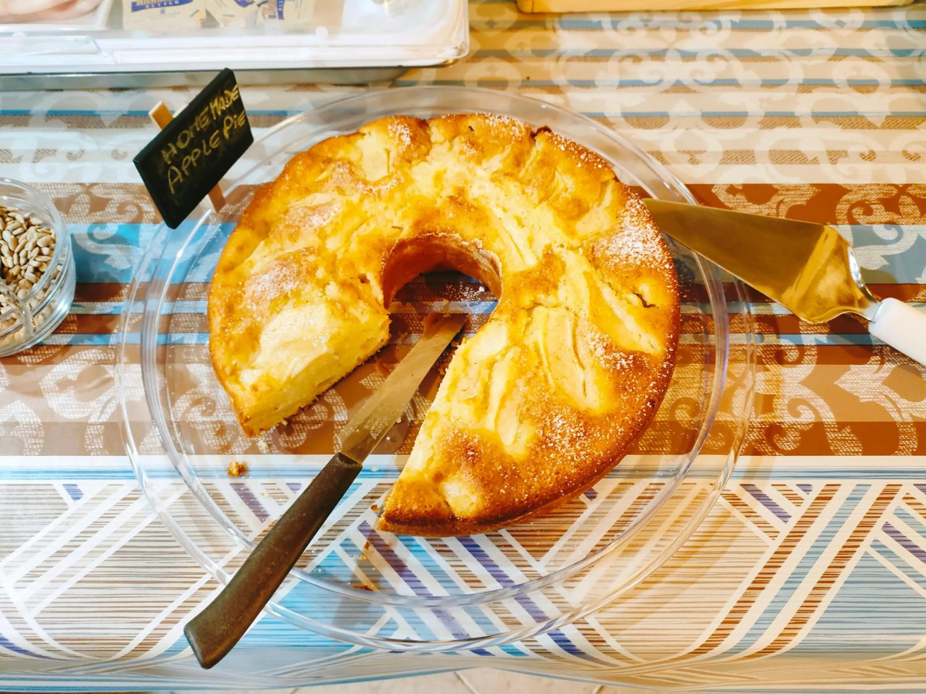 Food in Grotto's Paradise B&B