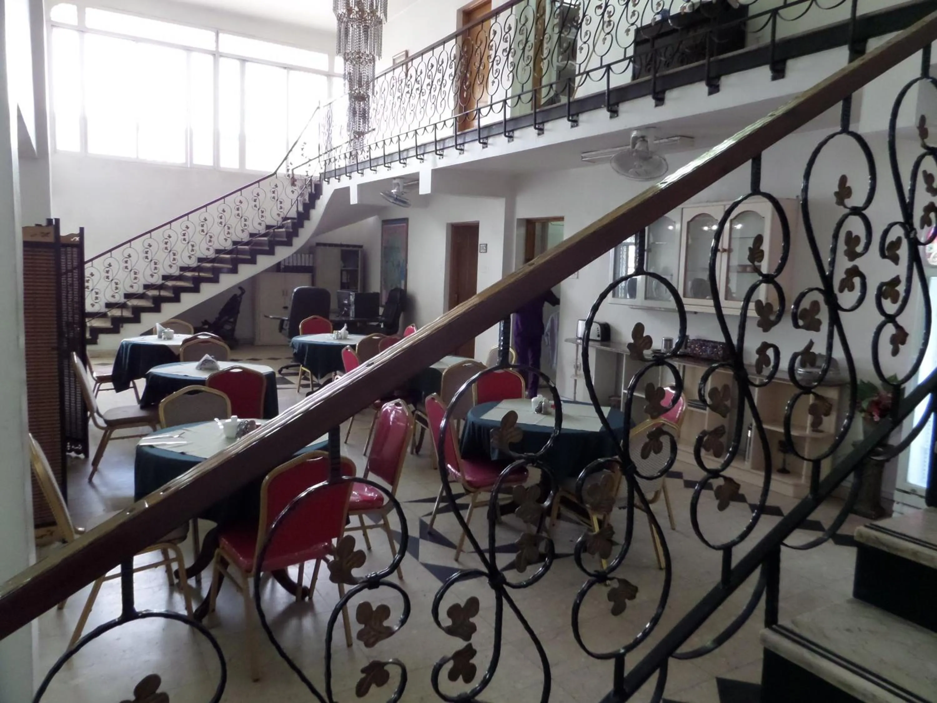 Restaurant/places to eat in Sophia Hotel