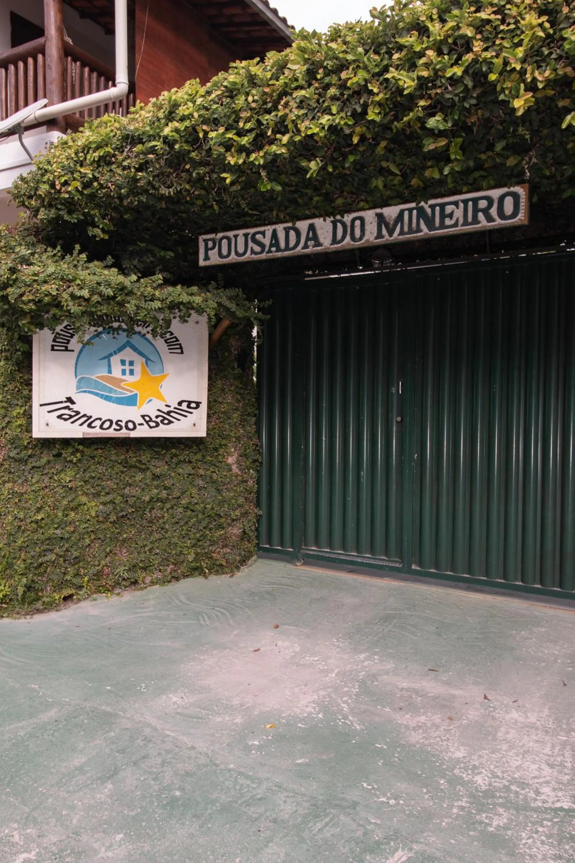 Property logo or sign in Pousada do Mineiro