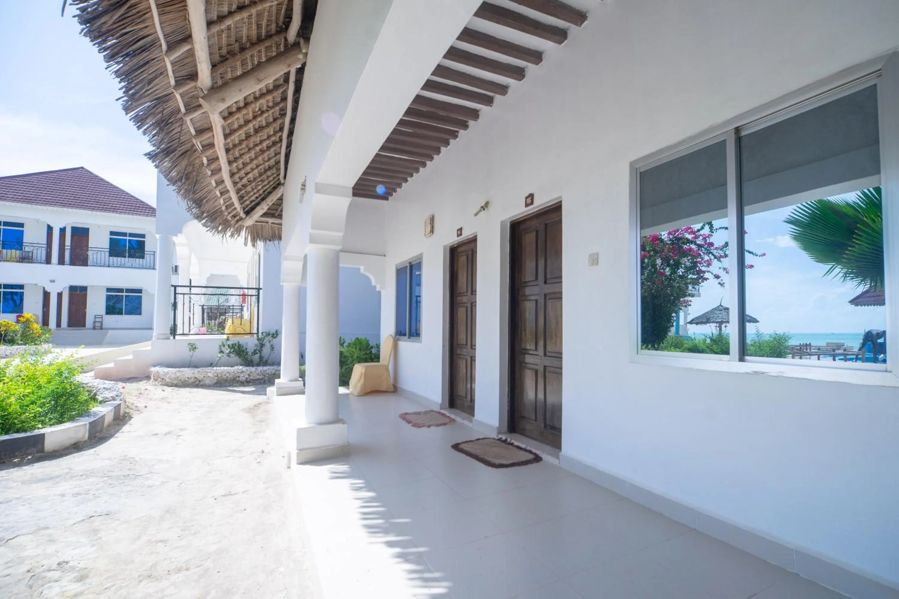 Patio in Visitor's Inn