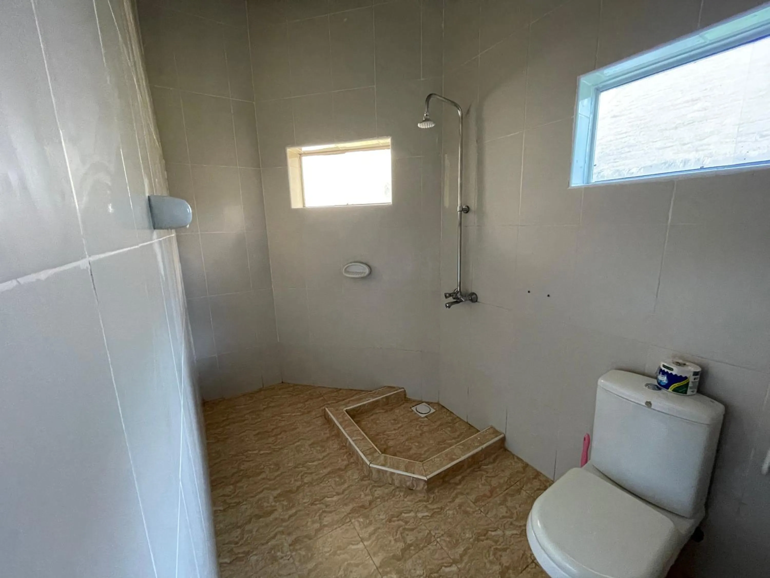 Shower in Visitor's Inn