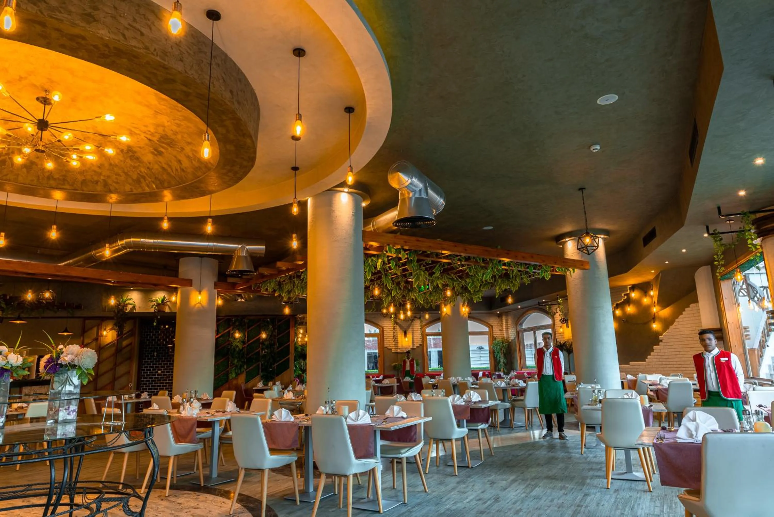 Restaurant/places to eat in Aladdin Beach Resort