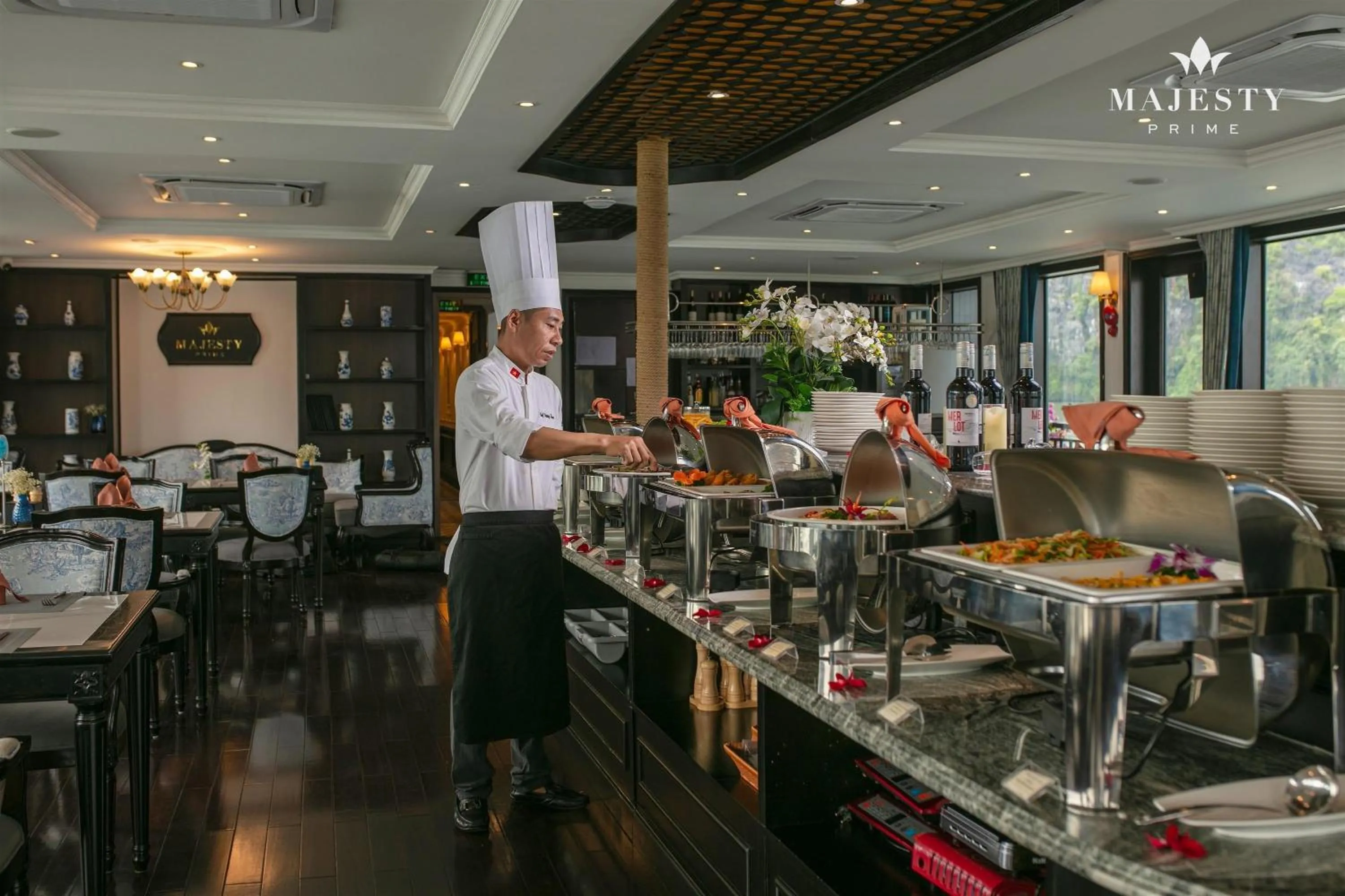 Restaurant/places to eat in Majesty Luxury Prime Cruise by Premier Group