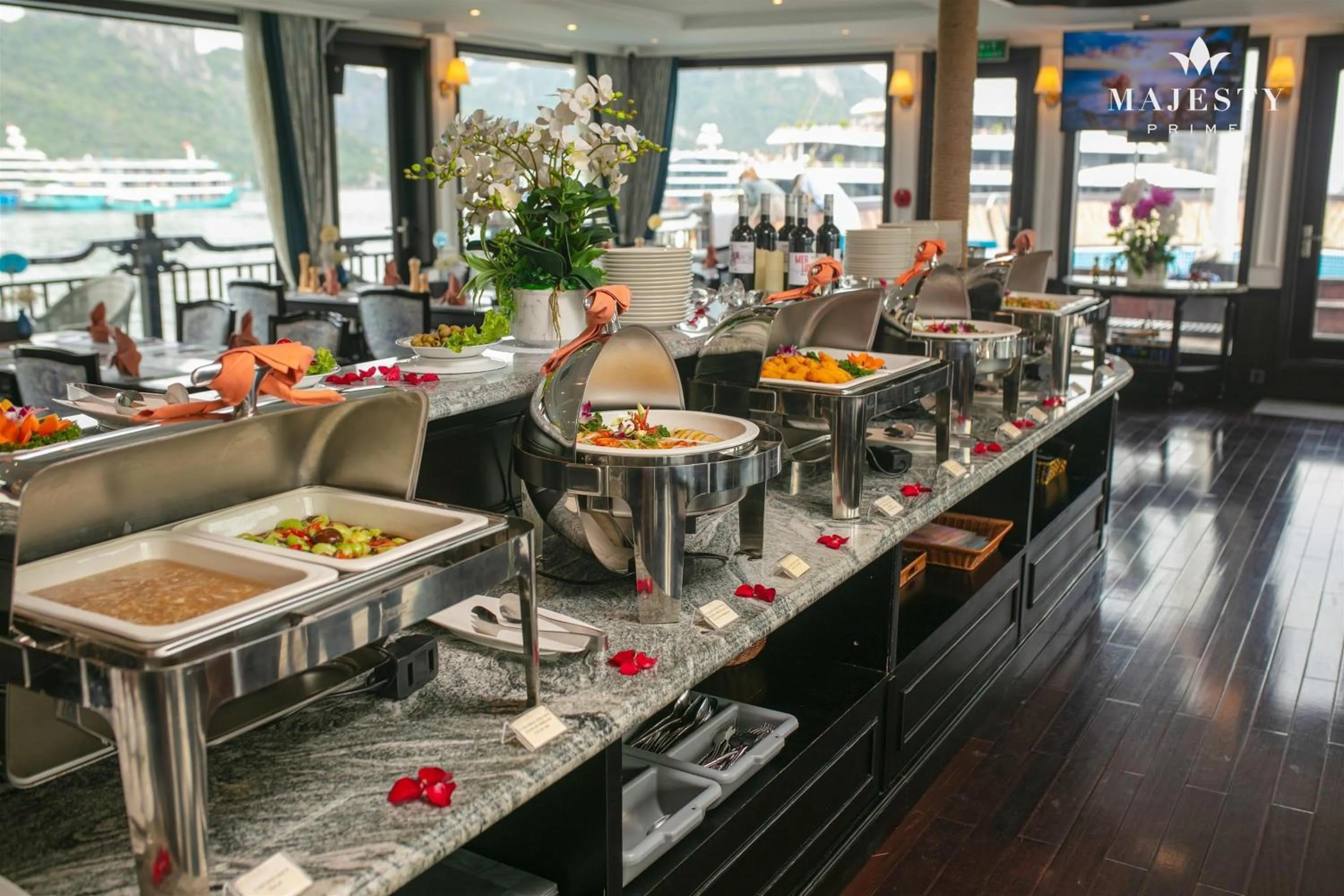 Restaurant/places to eat in Majesty Luxury Prime Cruise by Premier Group