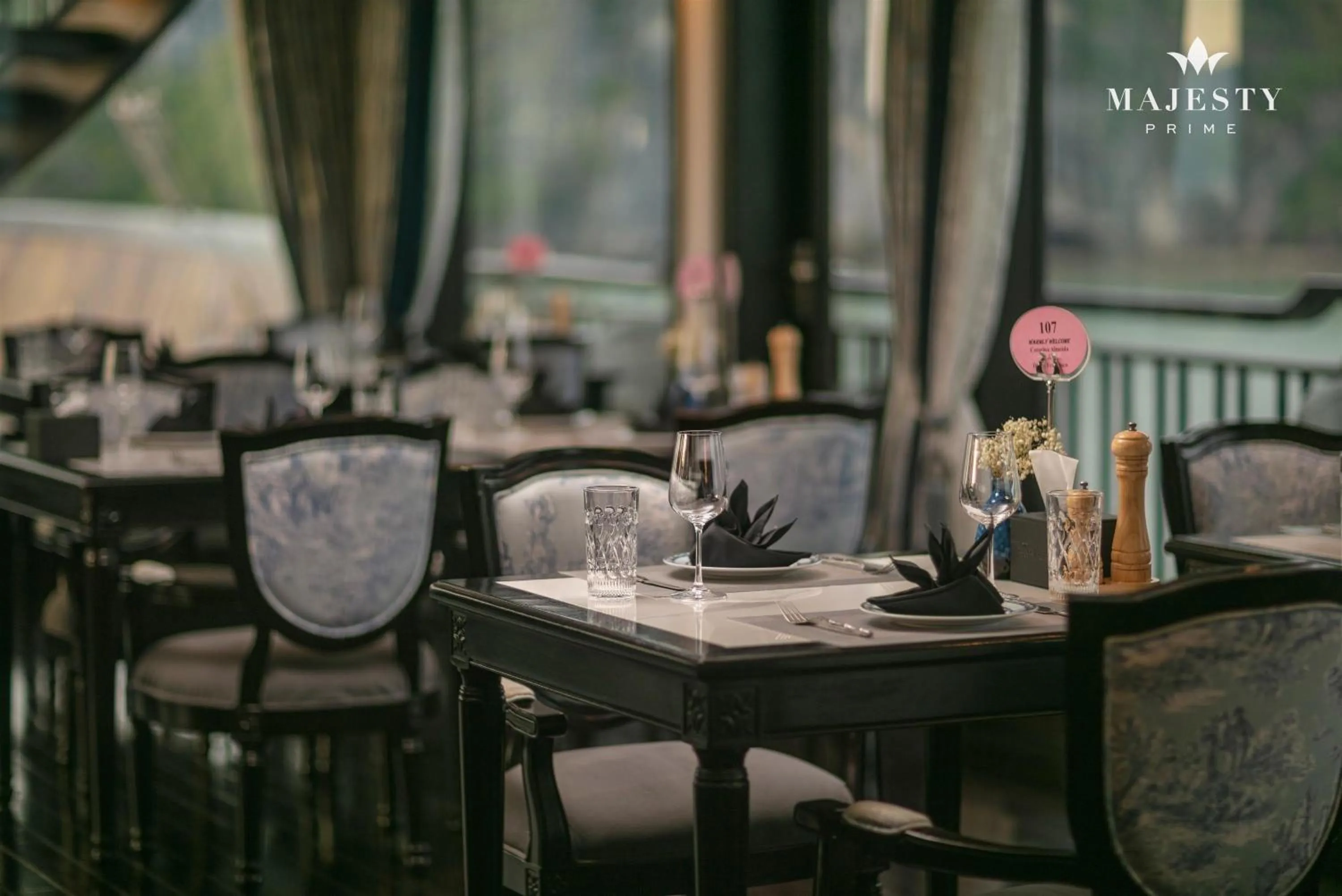 Restaurant/places to eat in Majesty Luxury Prime Cruise by Premier Group