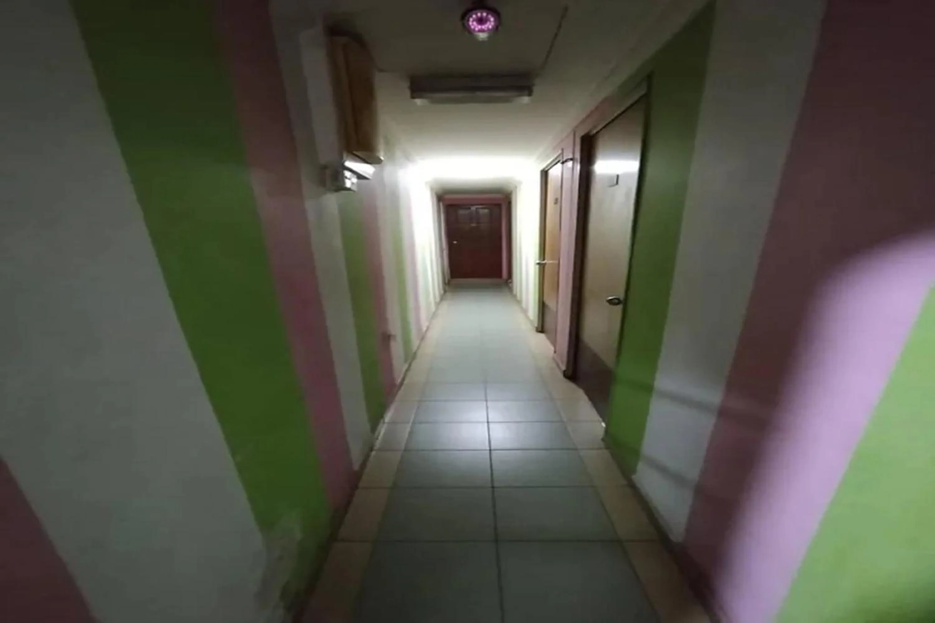 Lobby or reception in I Rose Budget Hotel