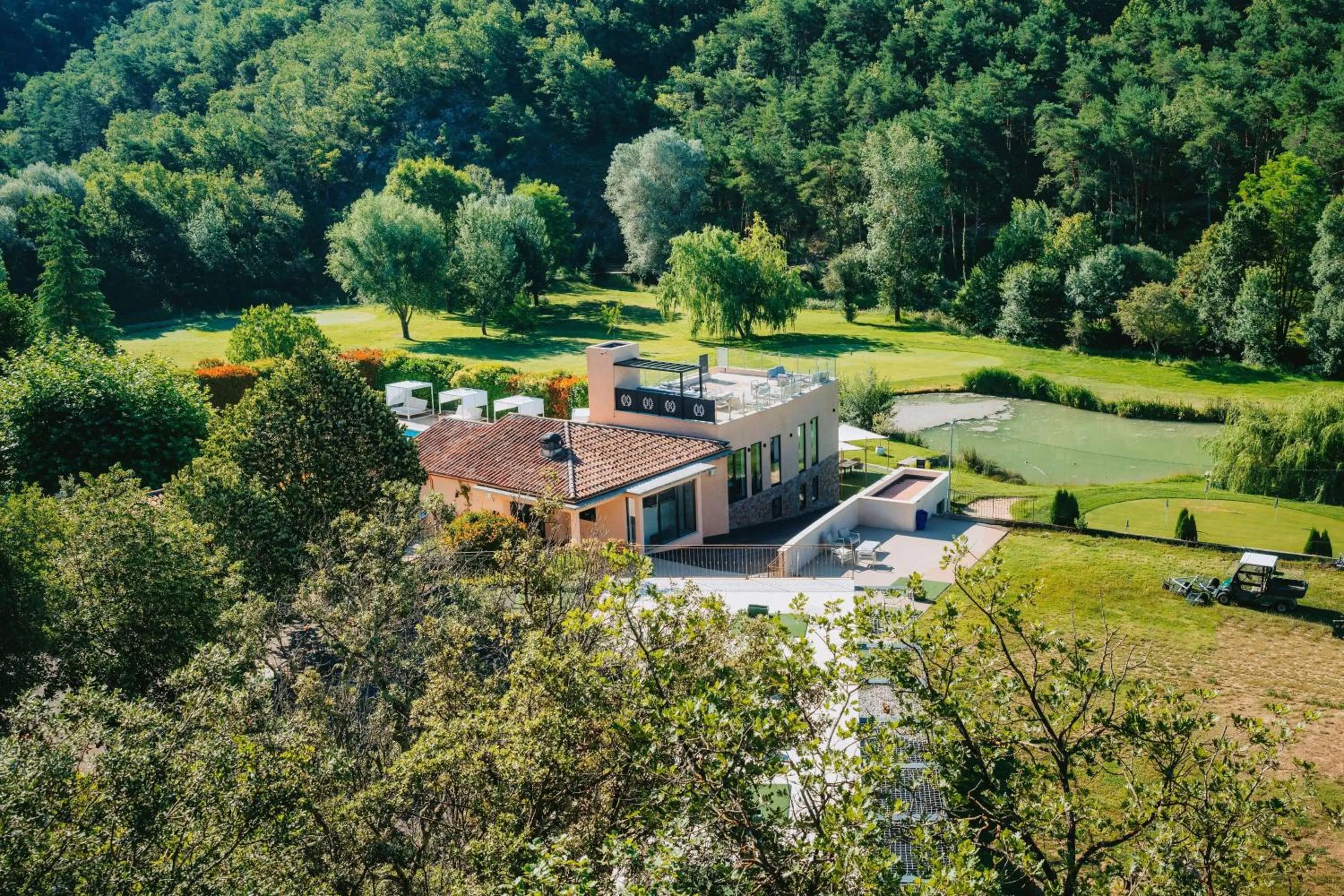 Garden in Domaine Ribiera, Hotel 5 Etoiles, SPA & Golf - Forcalquier