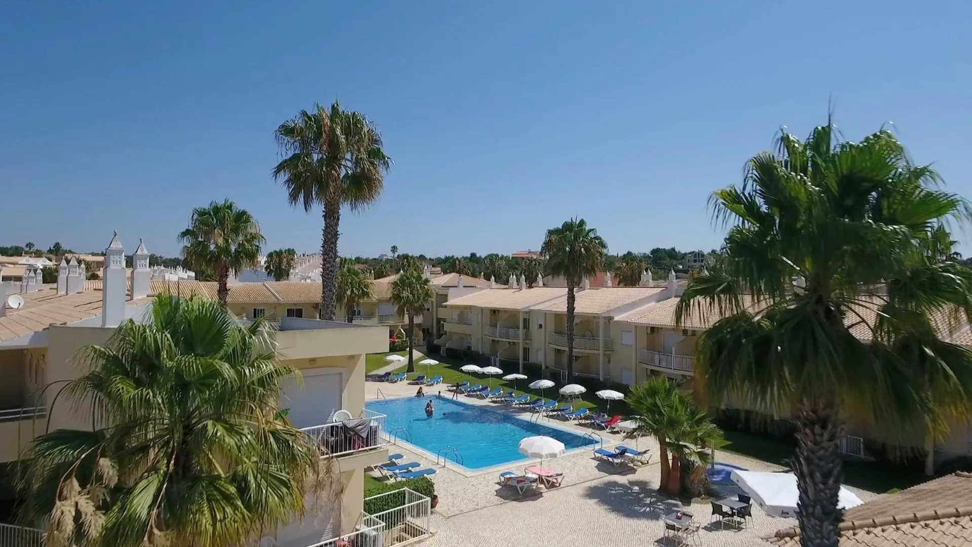 Pool view in Jardins Vale de Parra