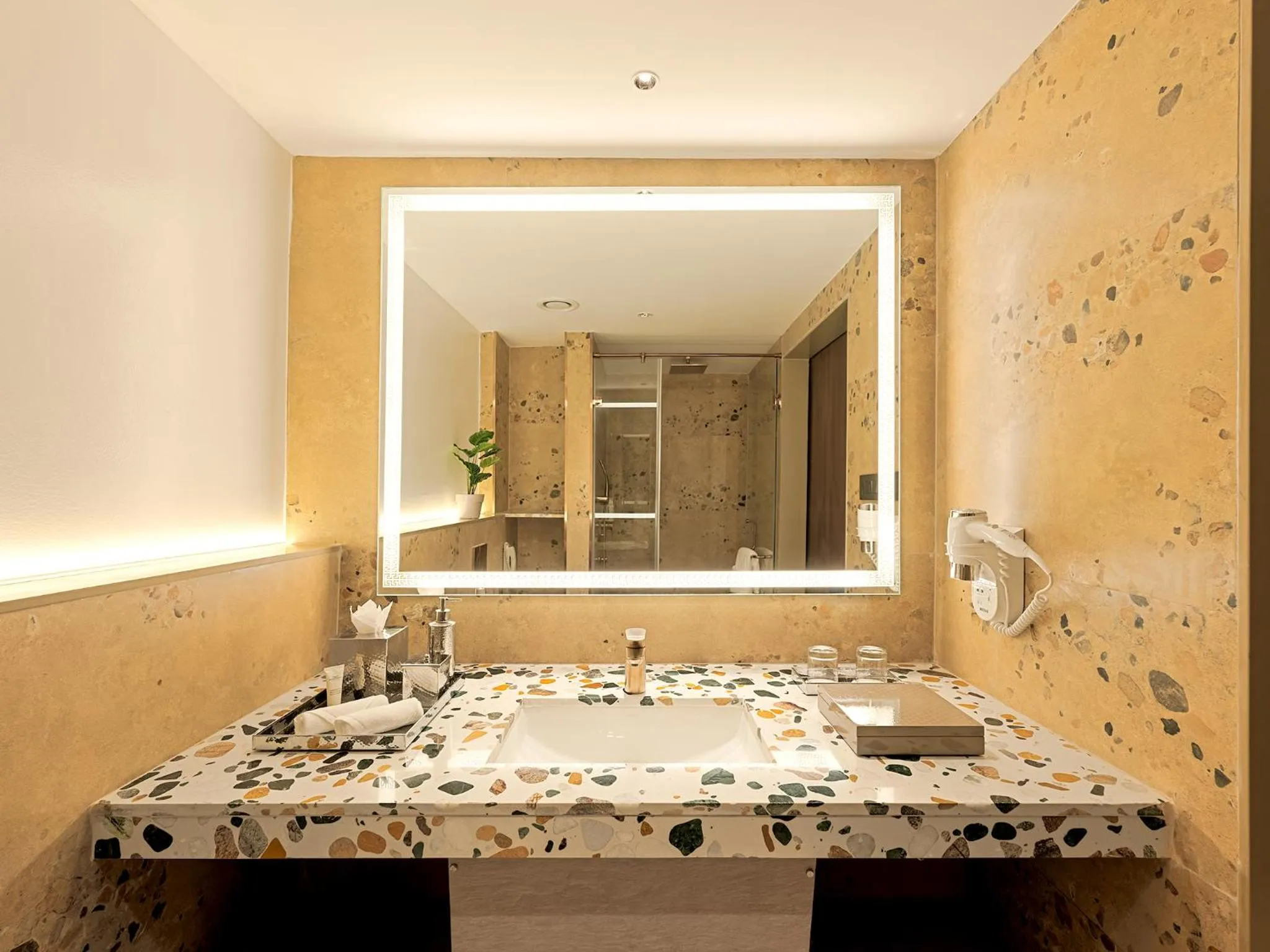 Bathroom in Gateway Goa, Palolem