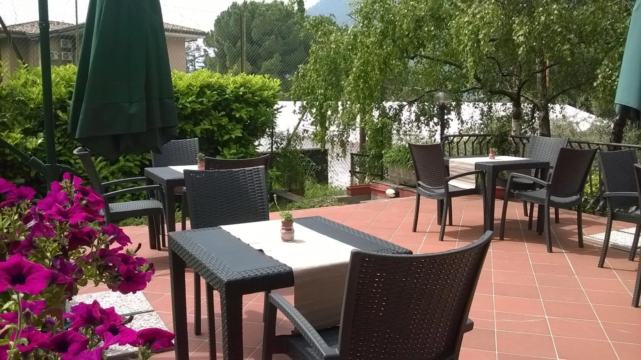 Balcony/Terrace in Villa Leilani B&B