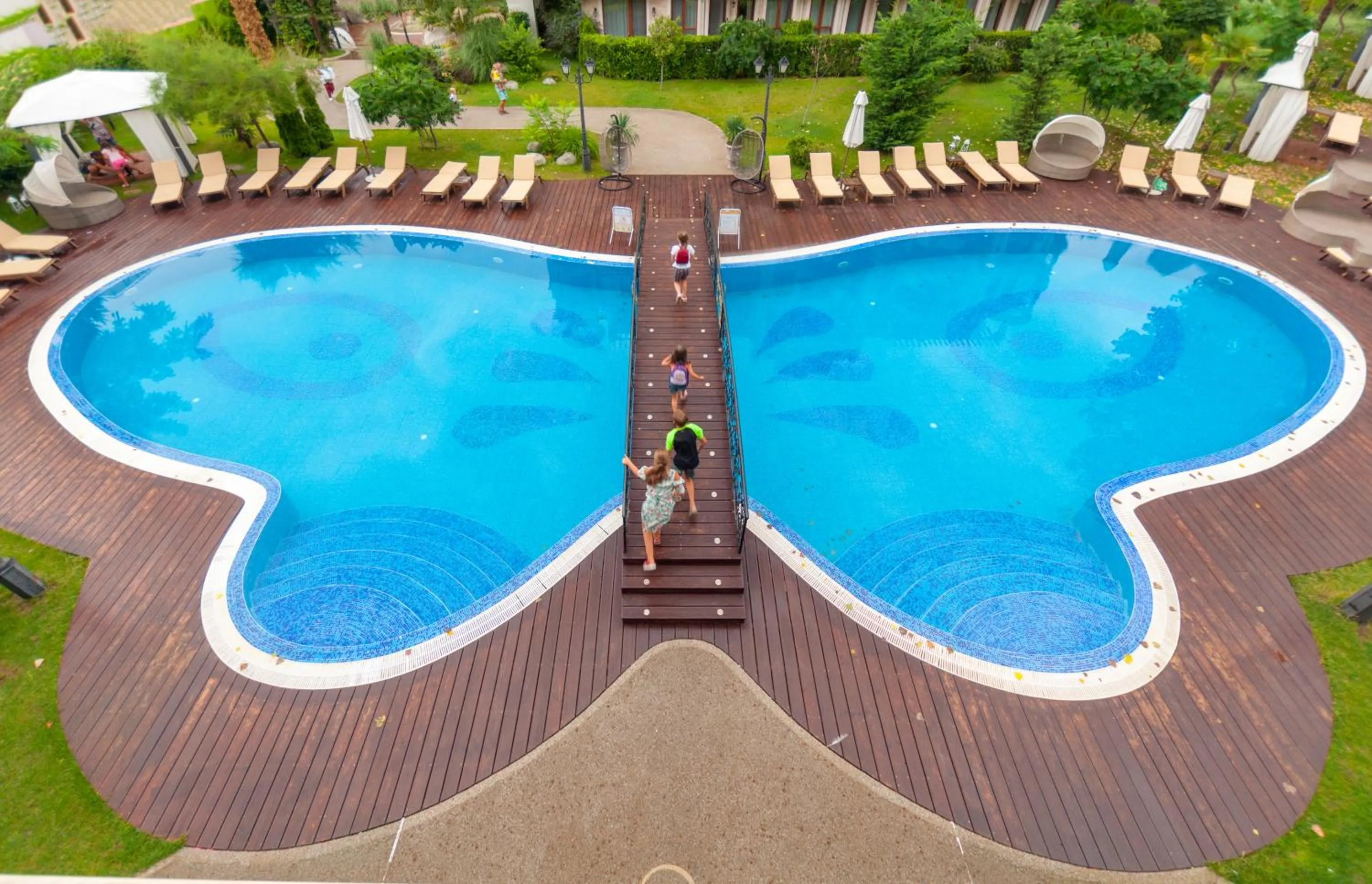 Swimming pool in Harmony Suites - Monte Carlo