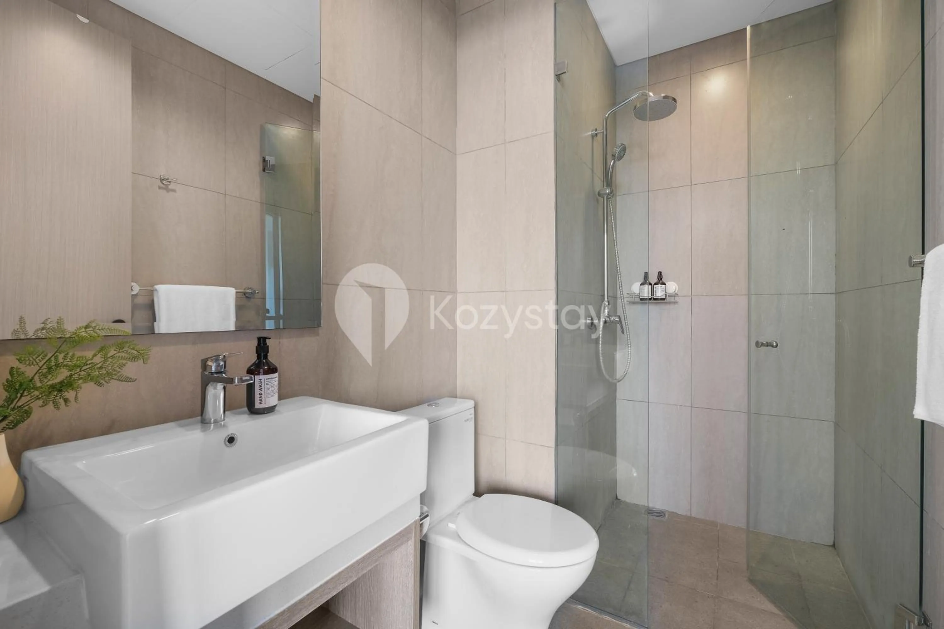 Bathroom in Serica by Kozystay - Fatmawati