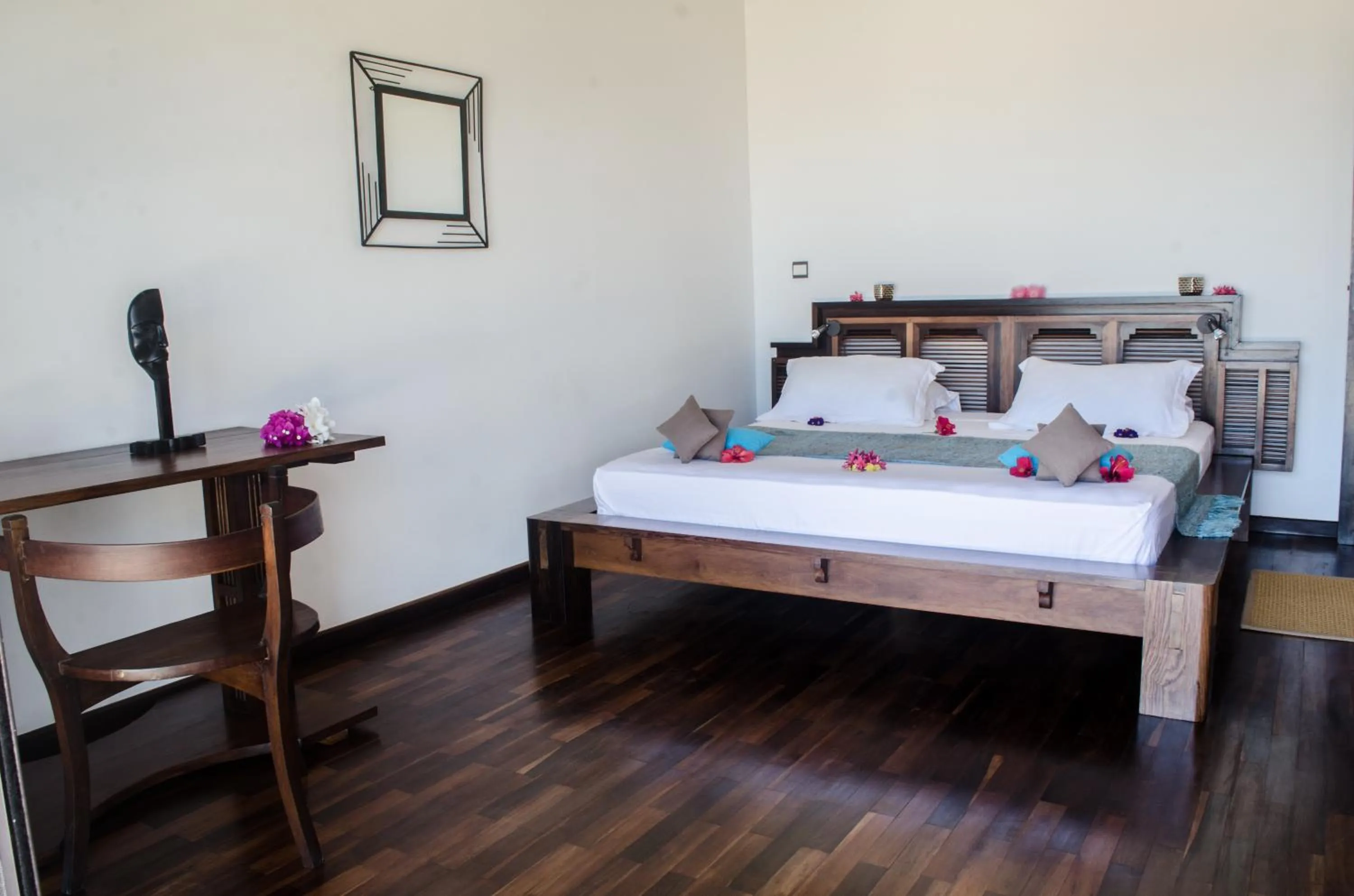 Bed in Home The Residence