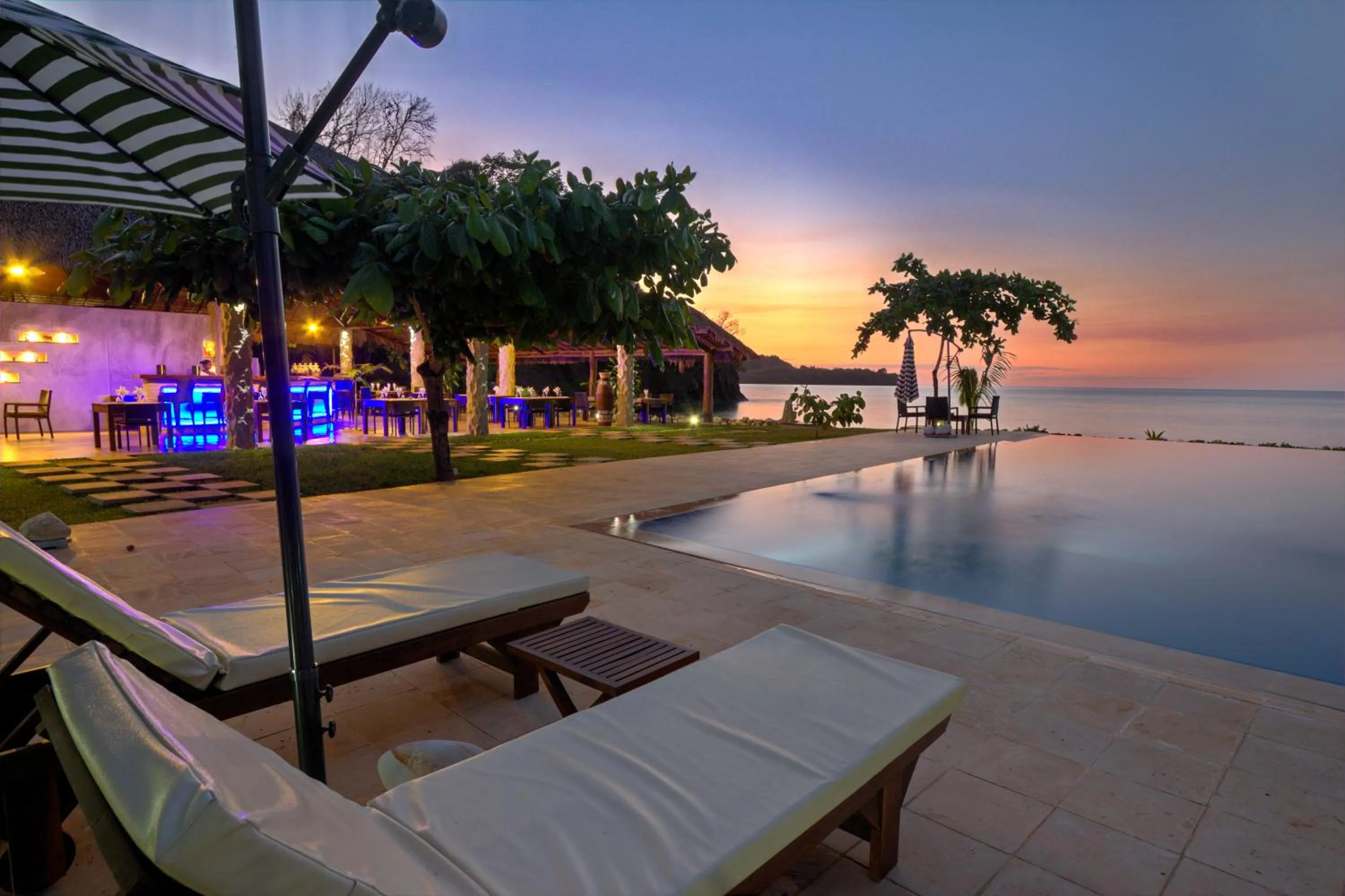 Swimming pool in Home The Residence