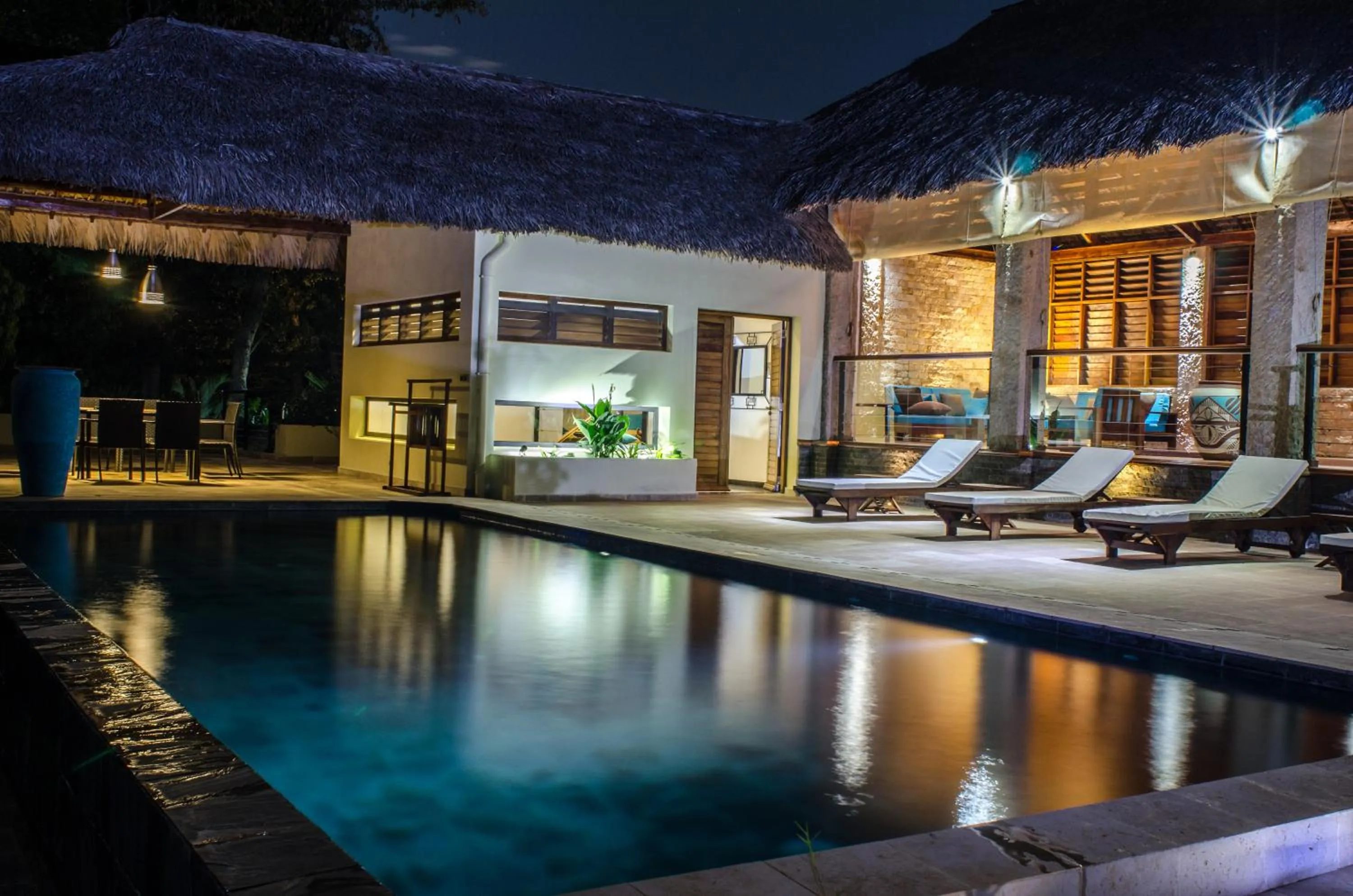 Facade/entrance in Home The Residence