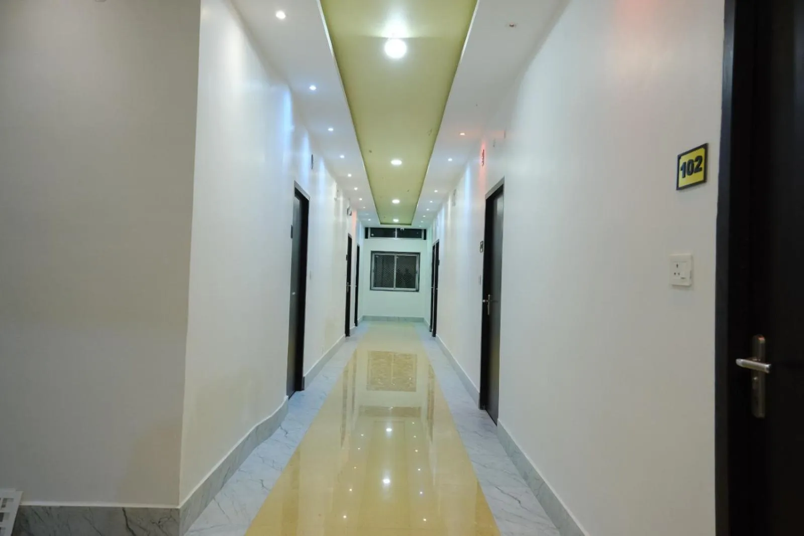 Lobby or reception in Hotel Golden Continental