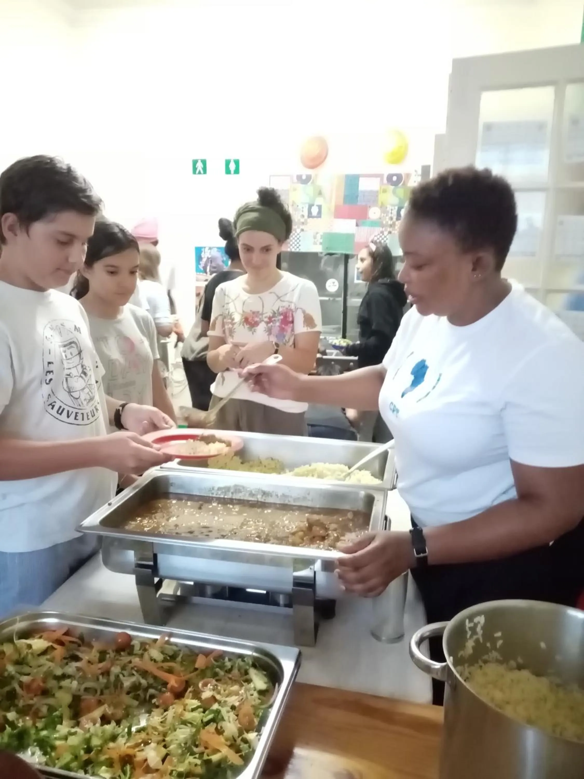 Dinner in Lighthouse Farm Backpackers Lodge