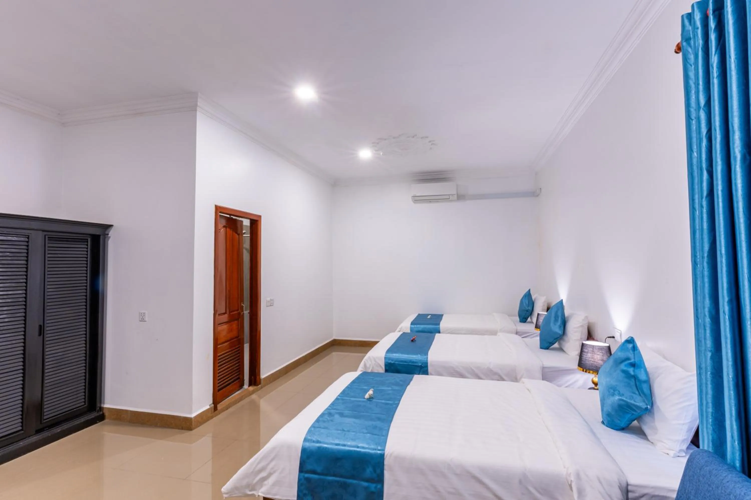 View (from property/room), Bed in Rithy Rin Angkor Hotel