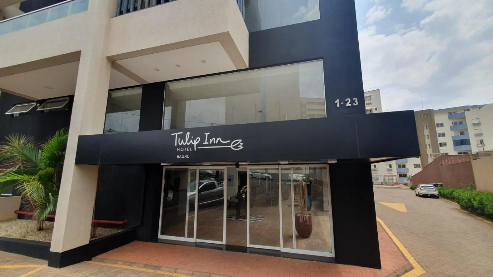 Property building in Tulip Inn Bauru