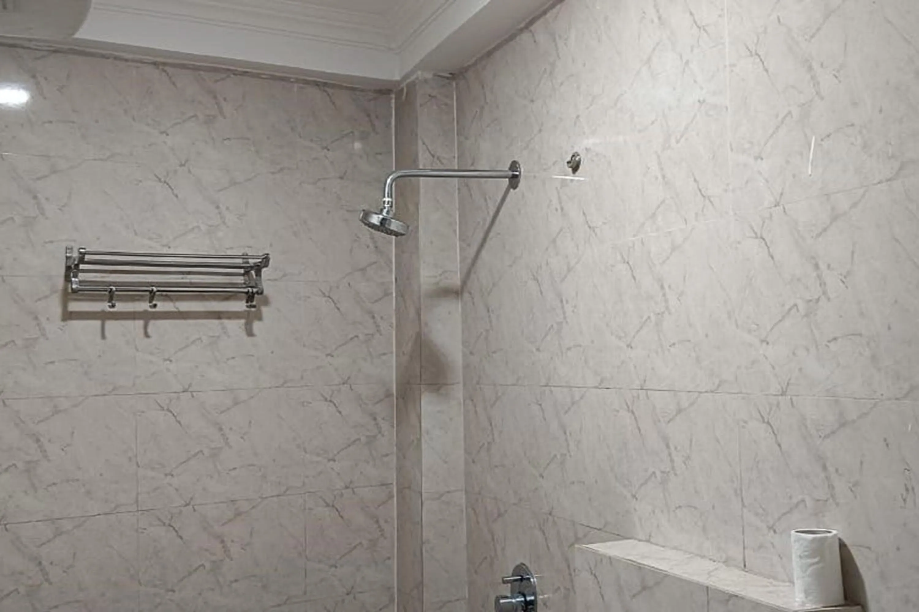 Bathroom in Hotel Sky View