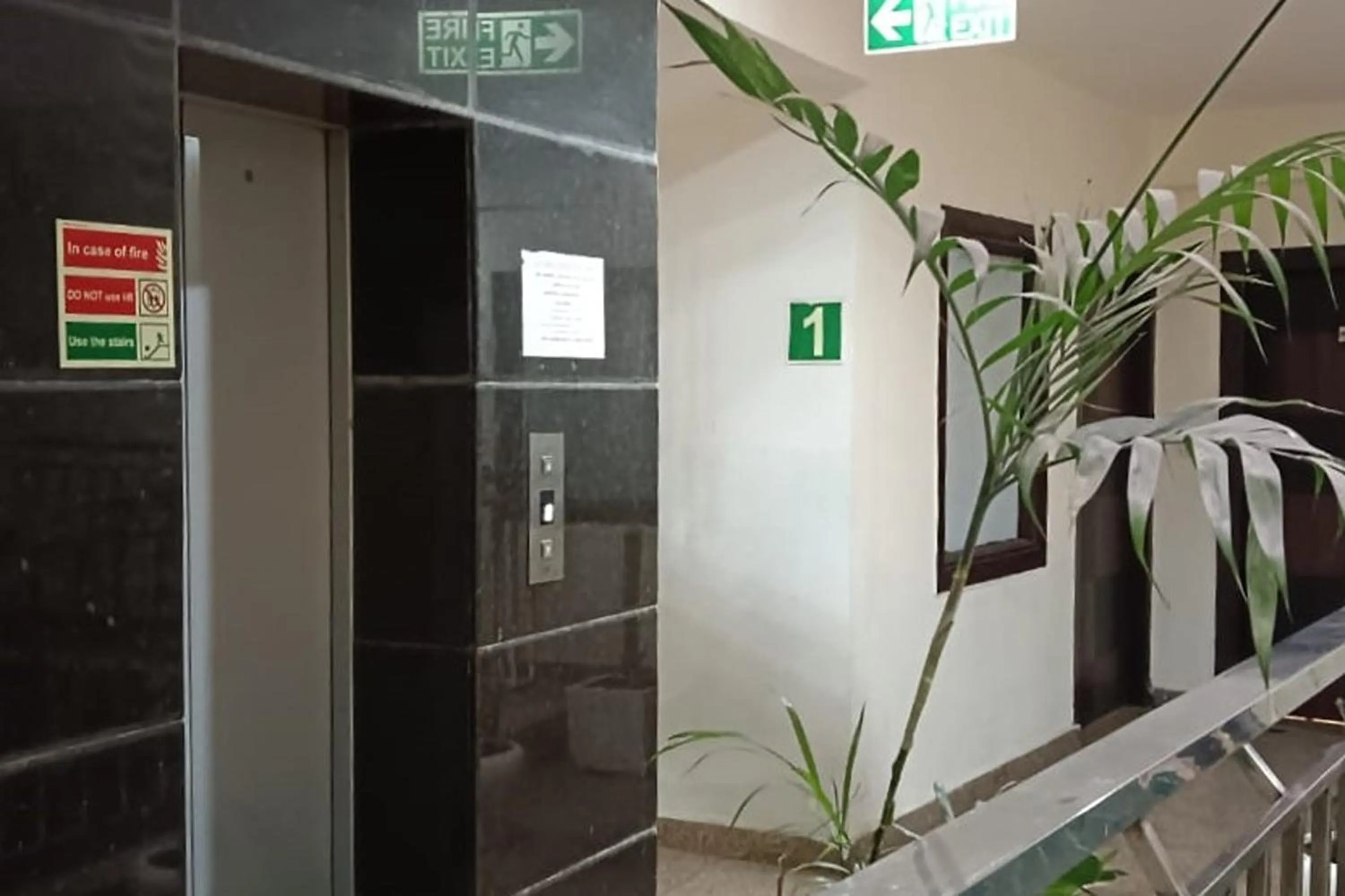 elevator in Hotel Sky View