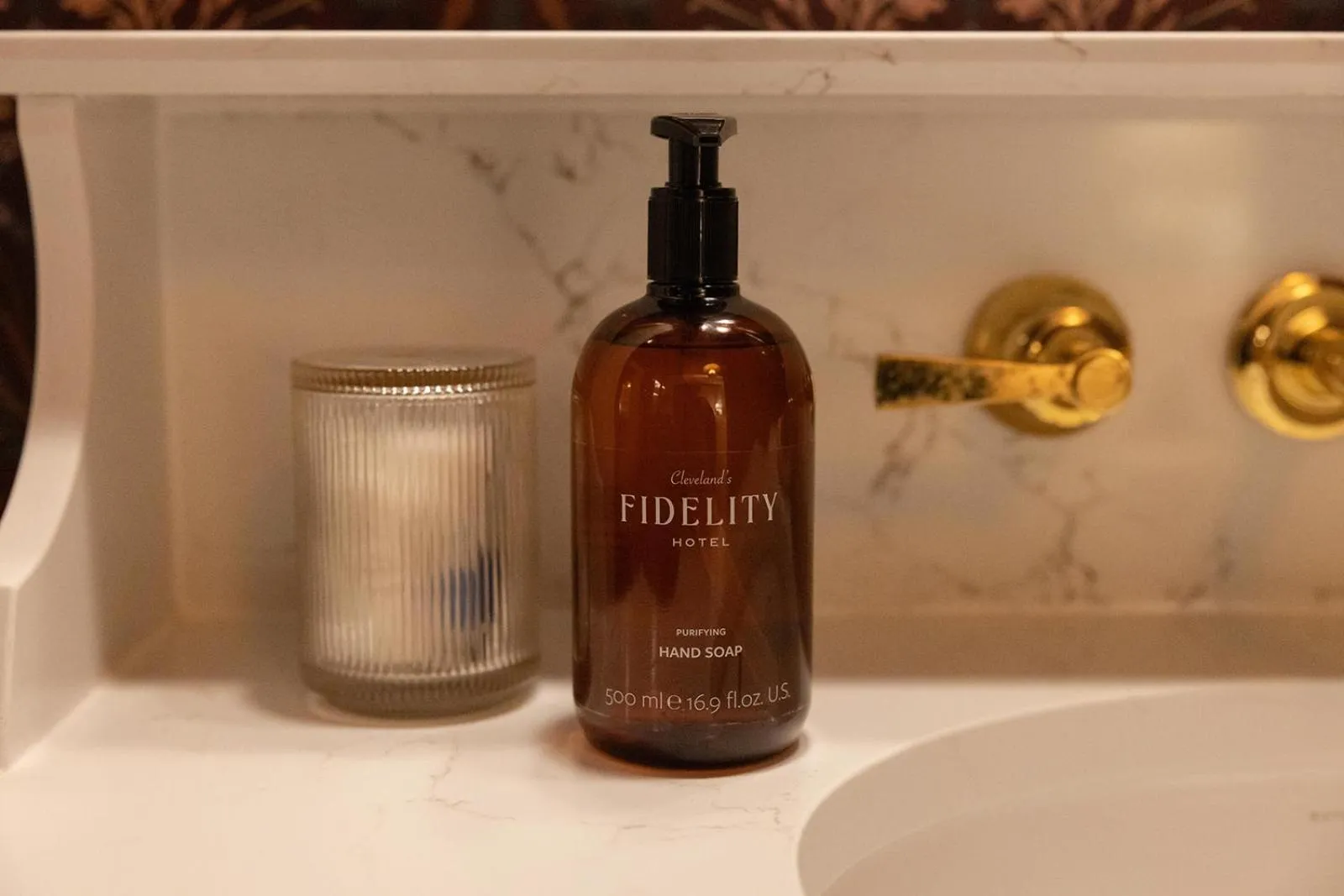 Bathroom in Fidelity Hotel