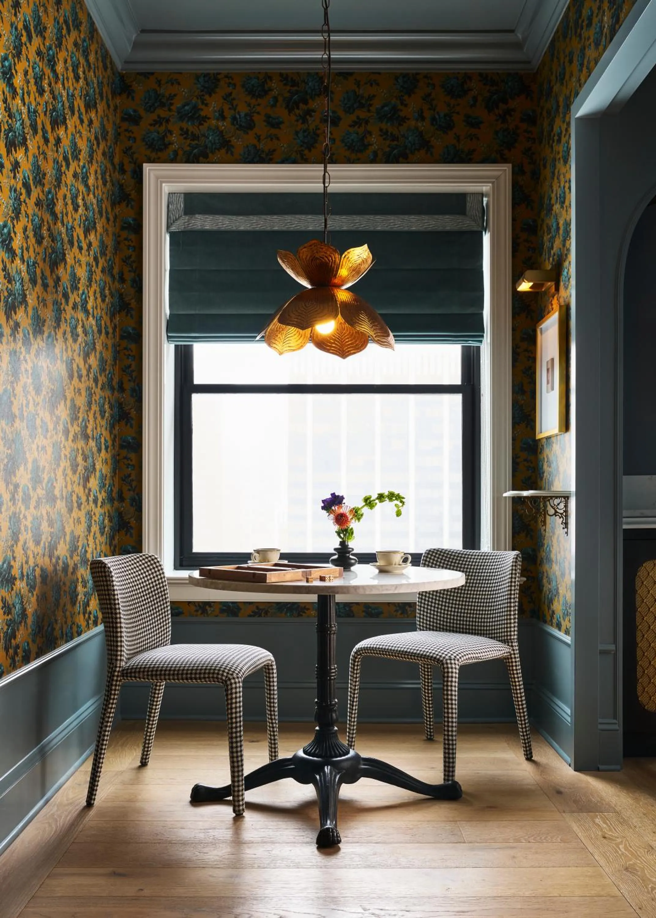 Seating area in Fidelity Hotel