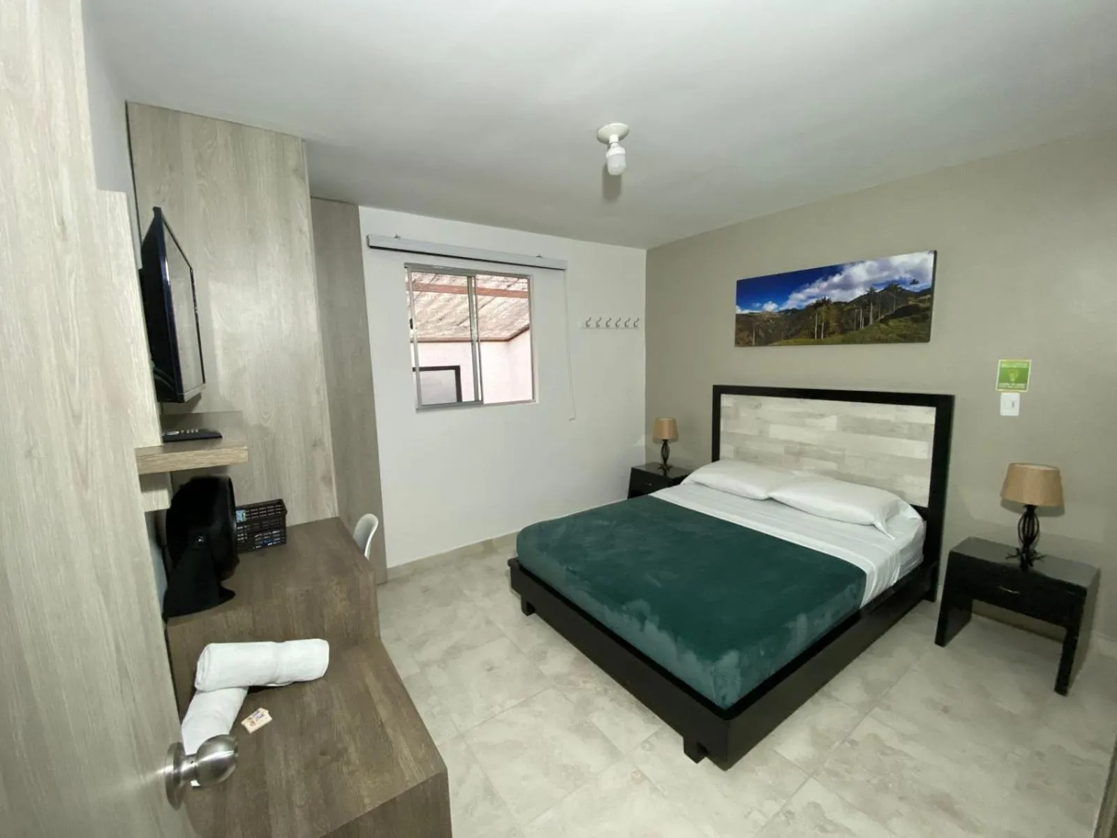 Photo of the whole room, Bed in Casa Borbon