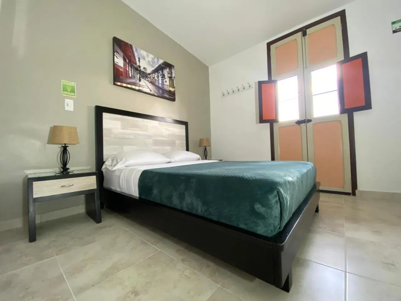 Photo of the whole room, Bed in Casa Borbon