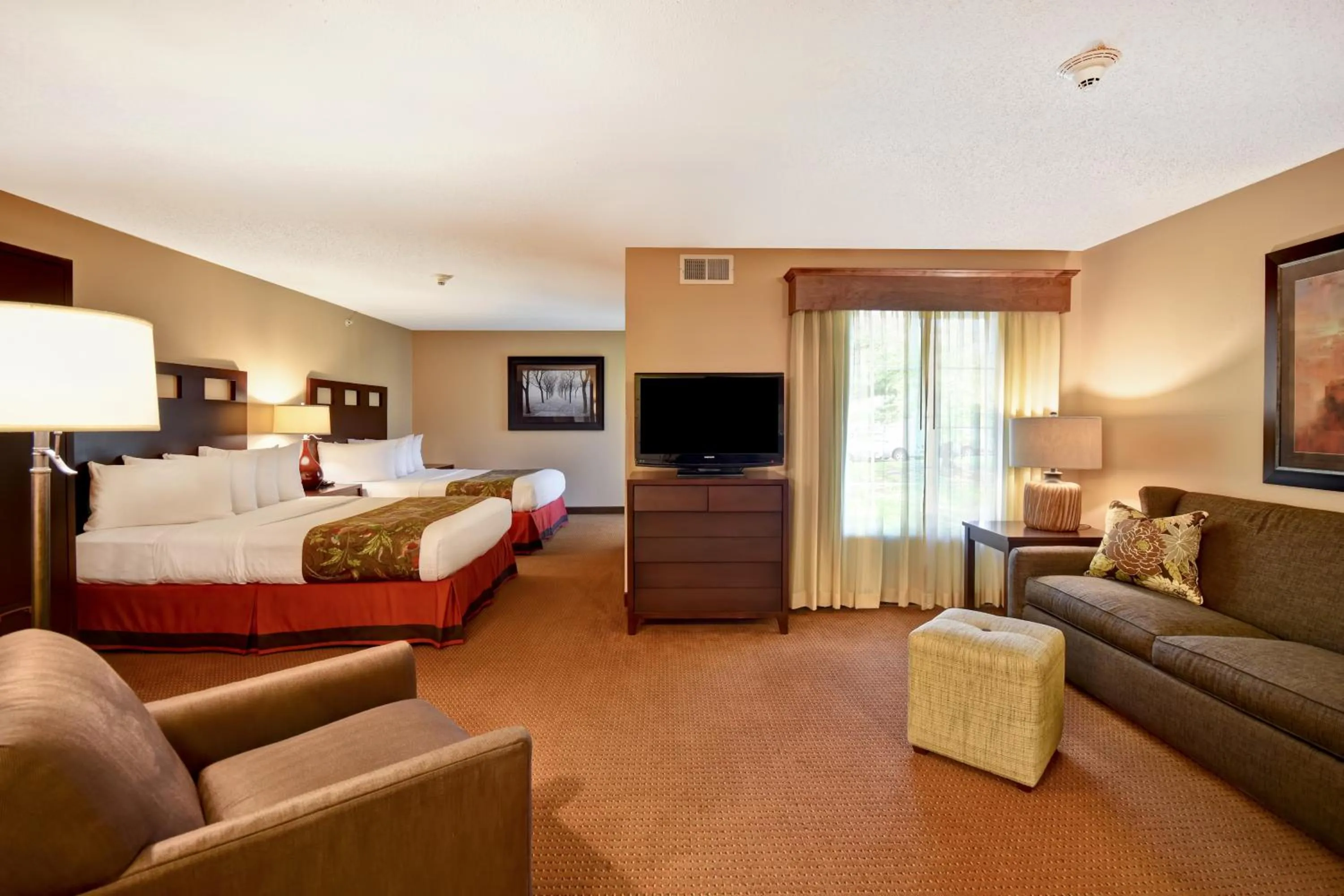 Photo of the whole room, Bed in GrandStay Hotel & Suites La Crosse