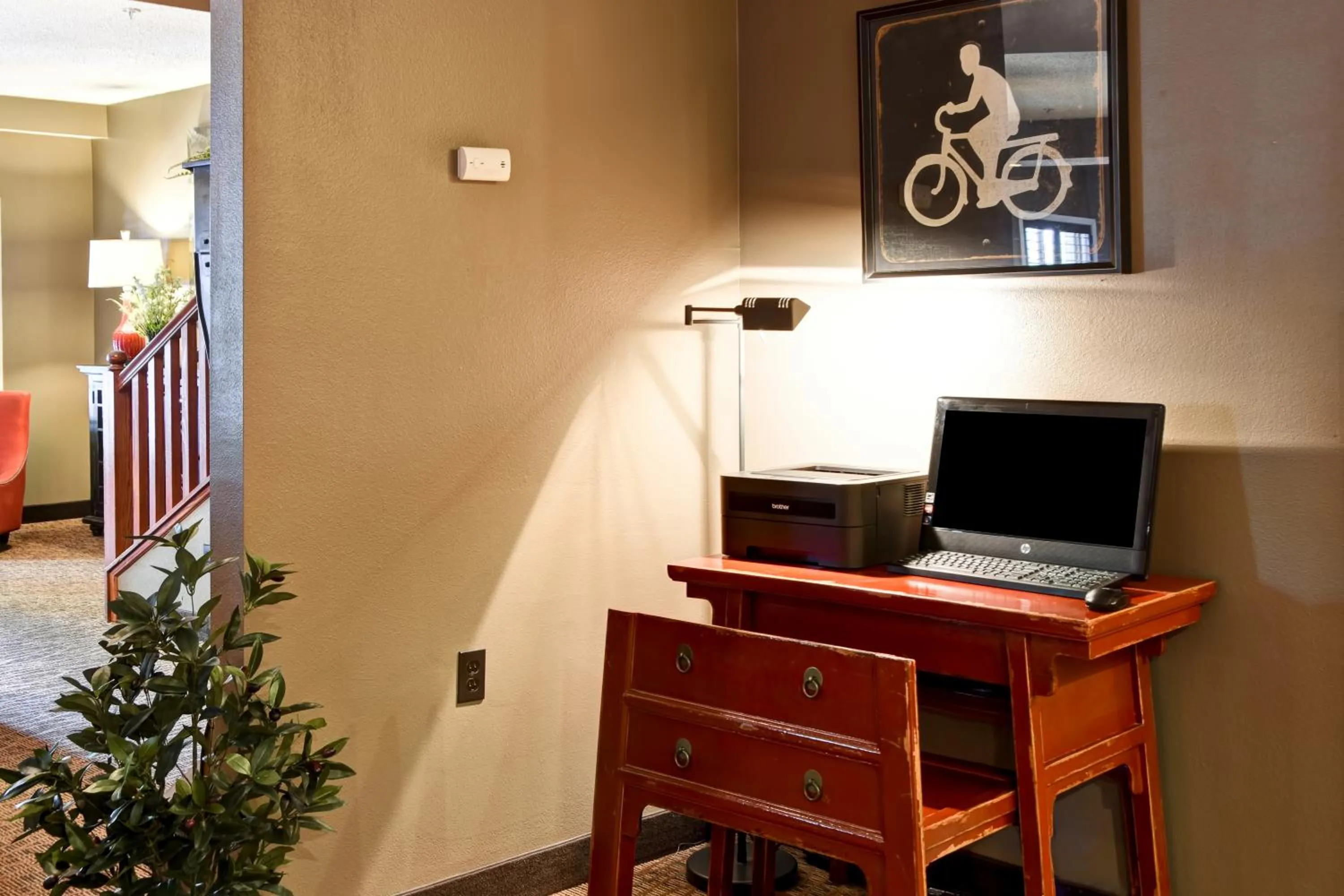 Business facilities in GrandStay Hotel & Suites La Crosse