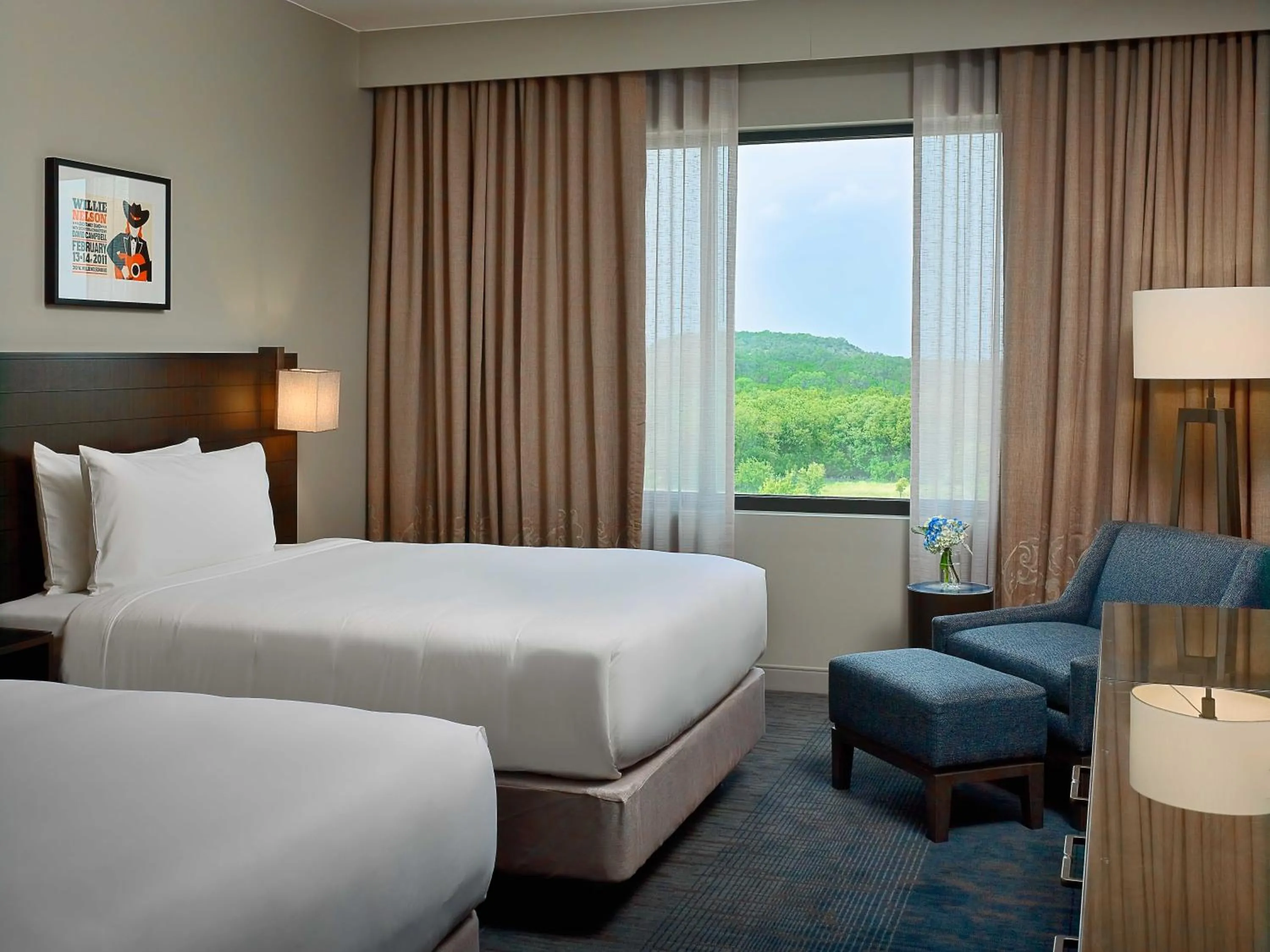 Bed in Sonesta Bee Cave Austin Hill Country