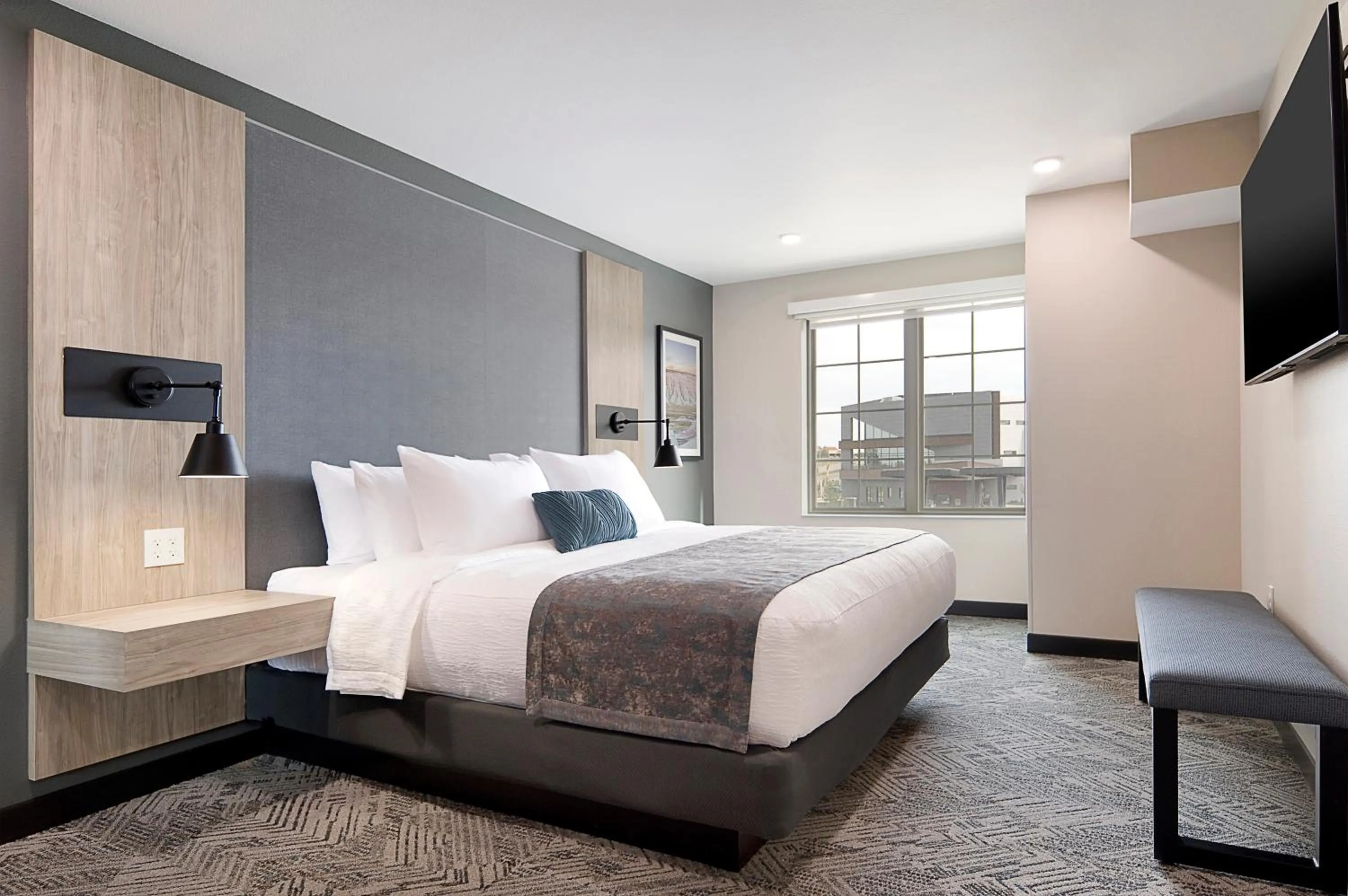 Bedroom, Bed in ClubHouse Hotel & Suites Rapid City