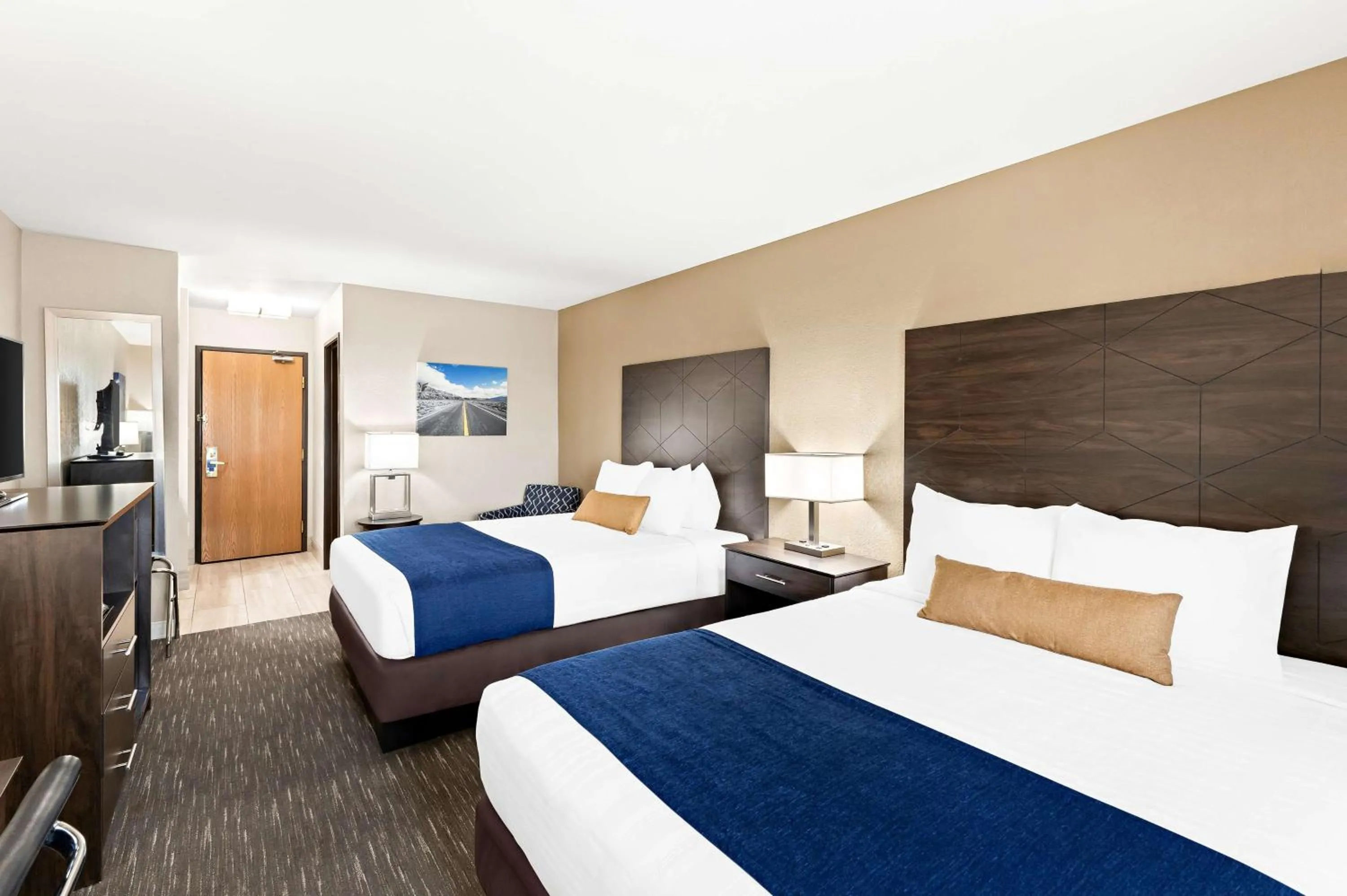 Bedroom, Bed in Best Western Snowflake Inn