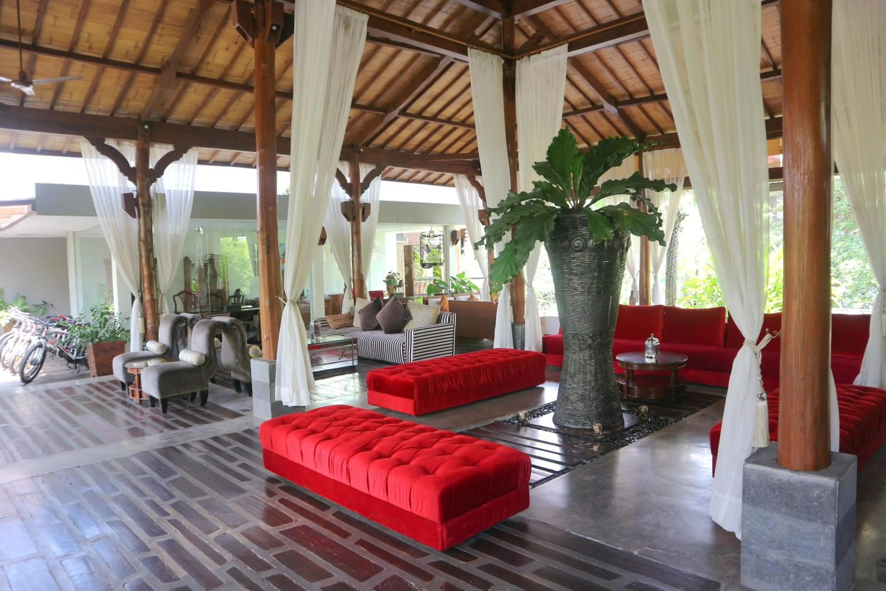 Day in Grand Mega Resort & Spa