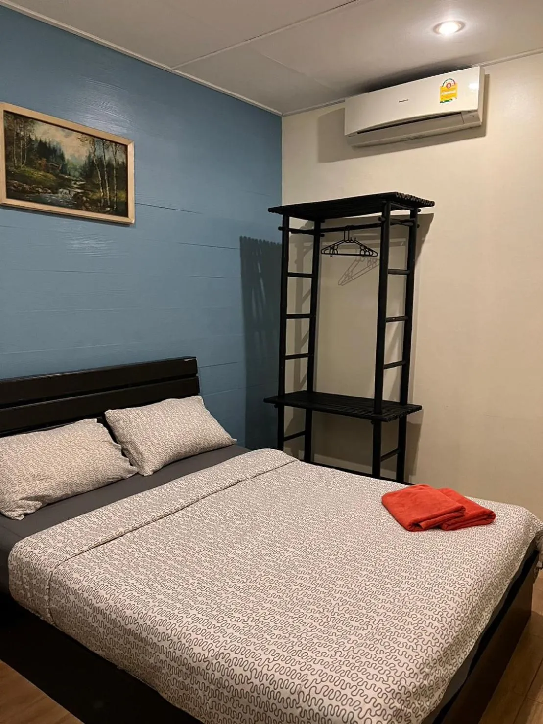 Bedroom, Bed in Blue Chang House