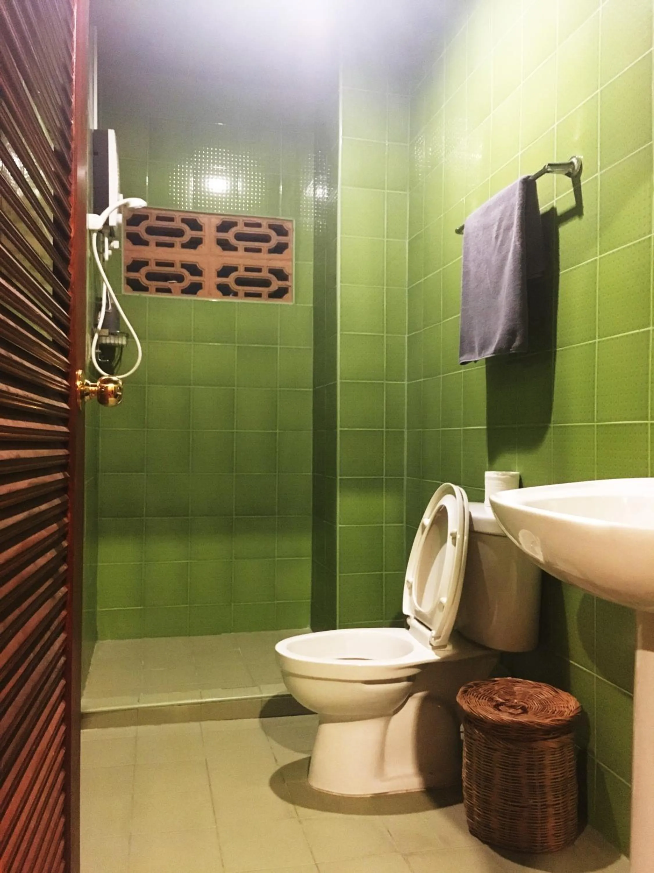 Bathroom in Blue Chang House