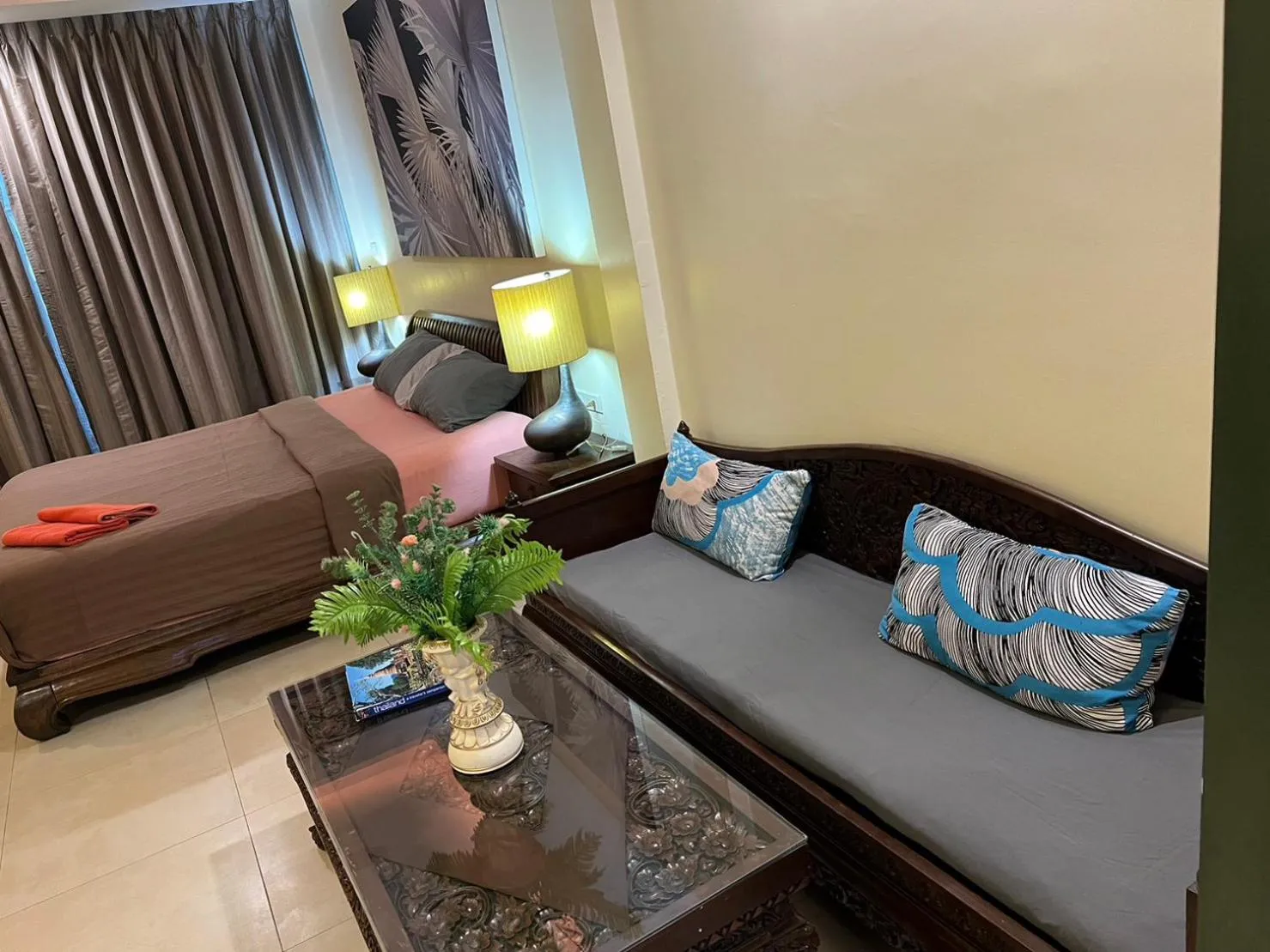 Bedroom in Blue Chang House