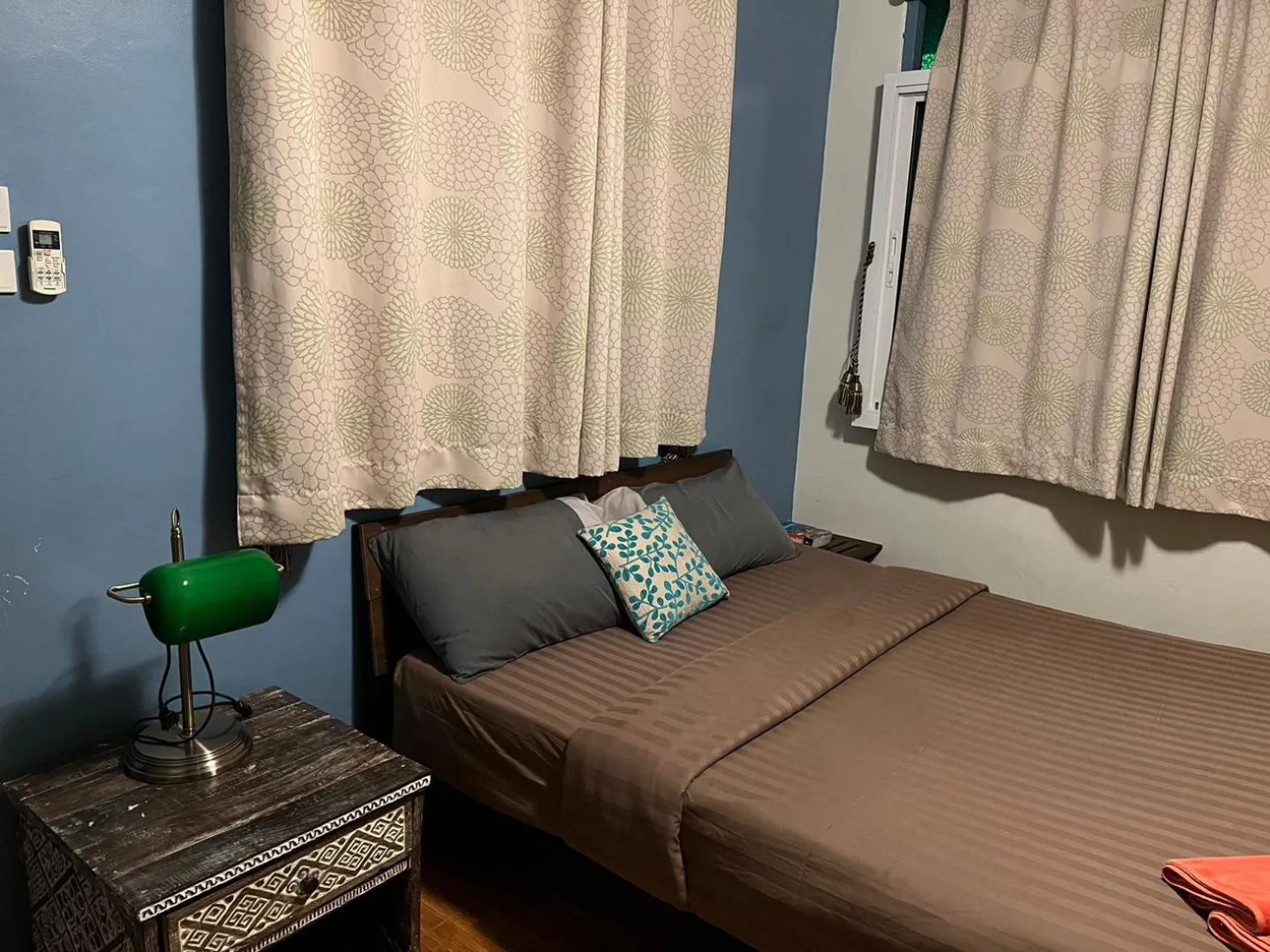 Bedroom, Bed in Blue Chang House