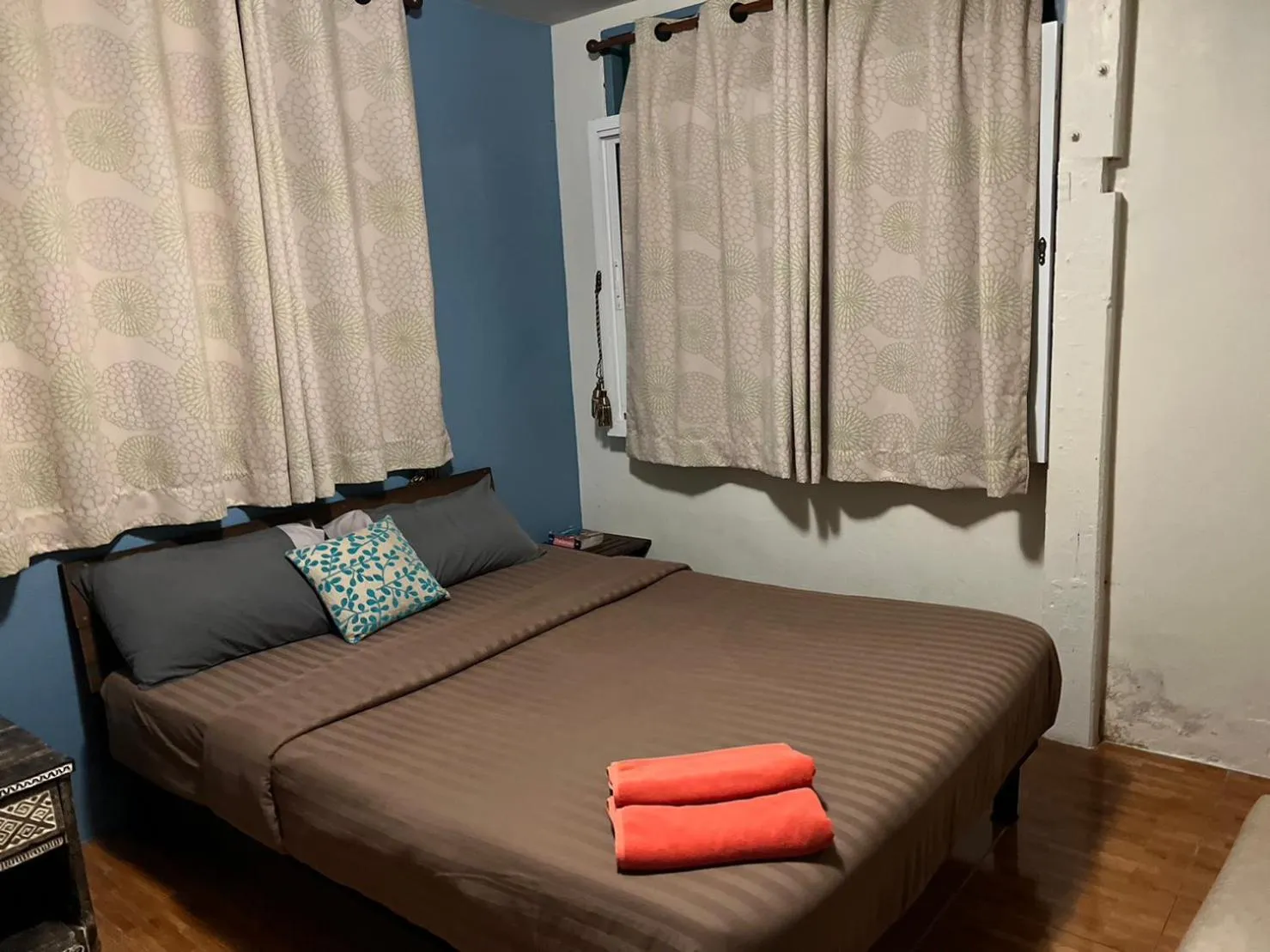 Bedroom, Bed in Blue Chang House