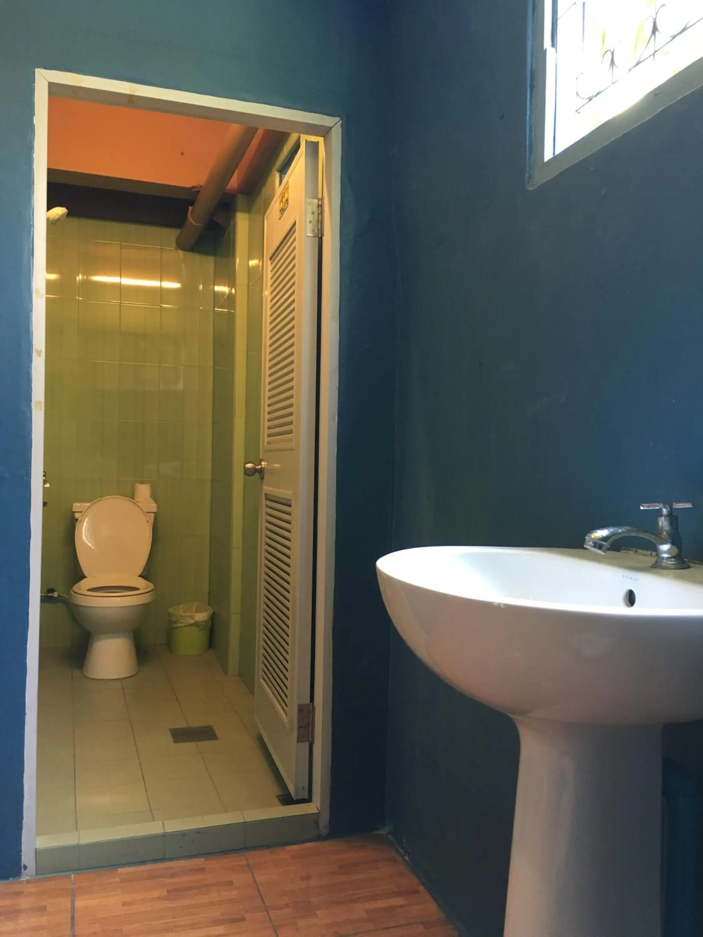 Bathroom in Blue Chang House