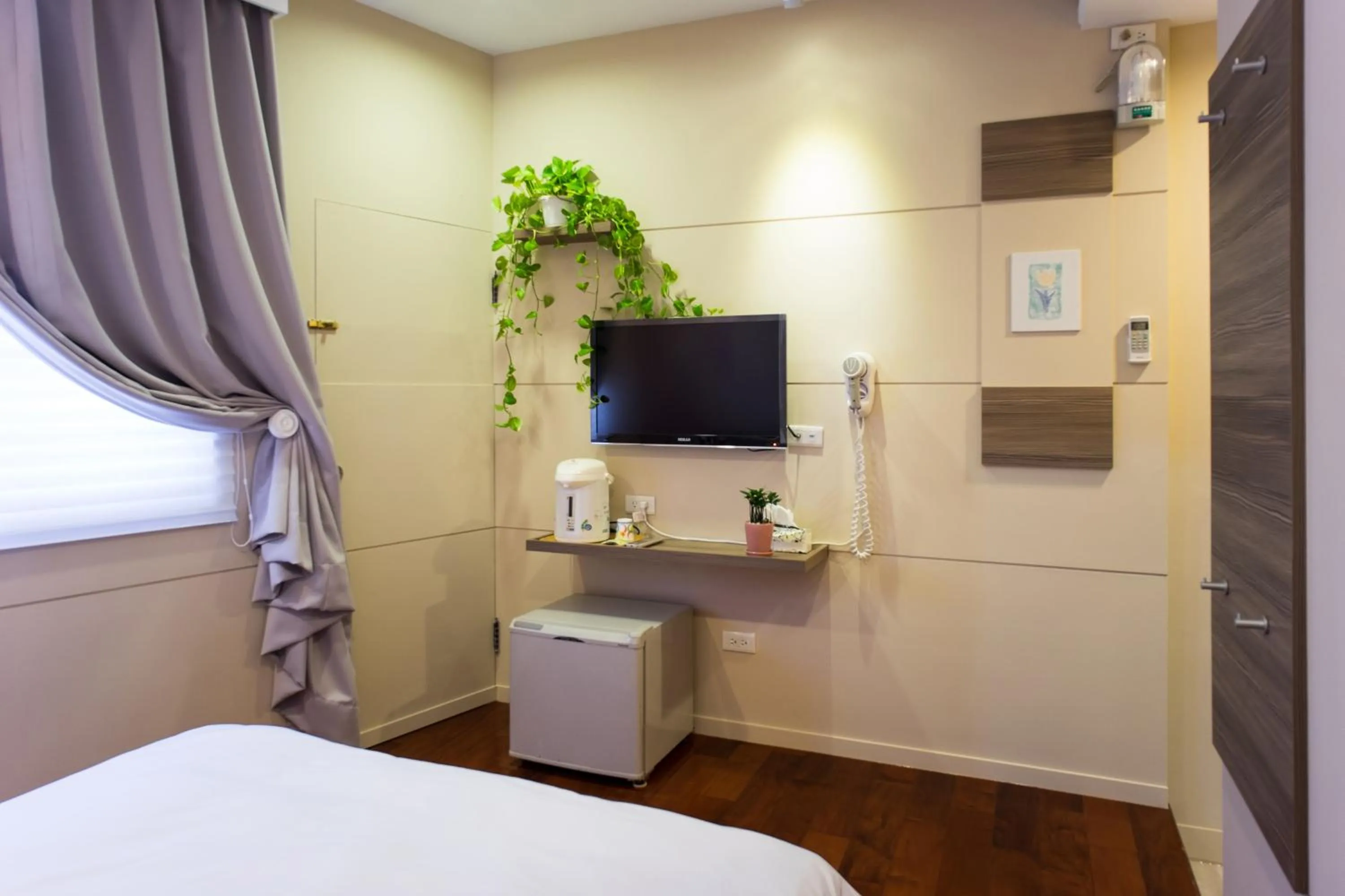 Shower, Bed in Bei Pin B&B