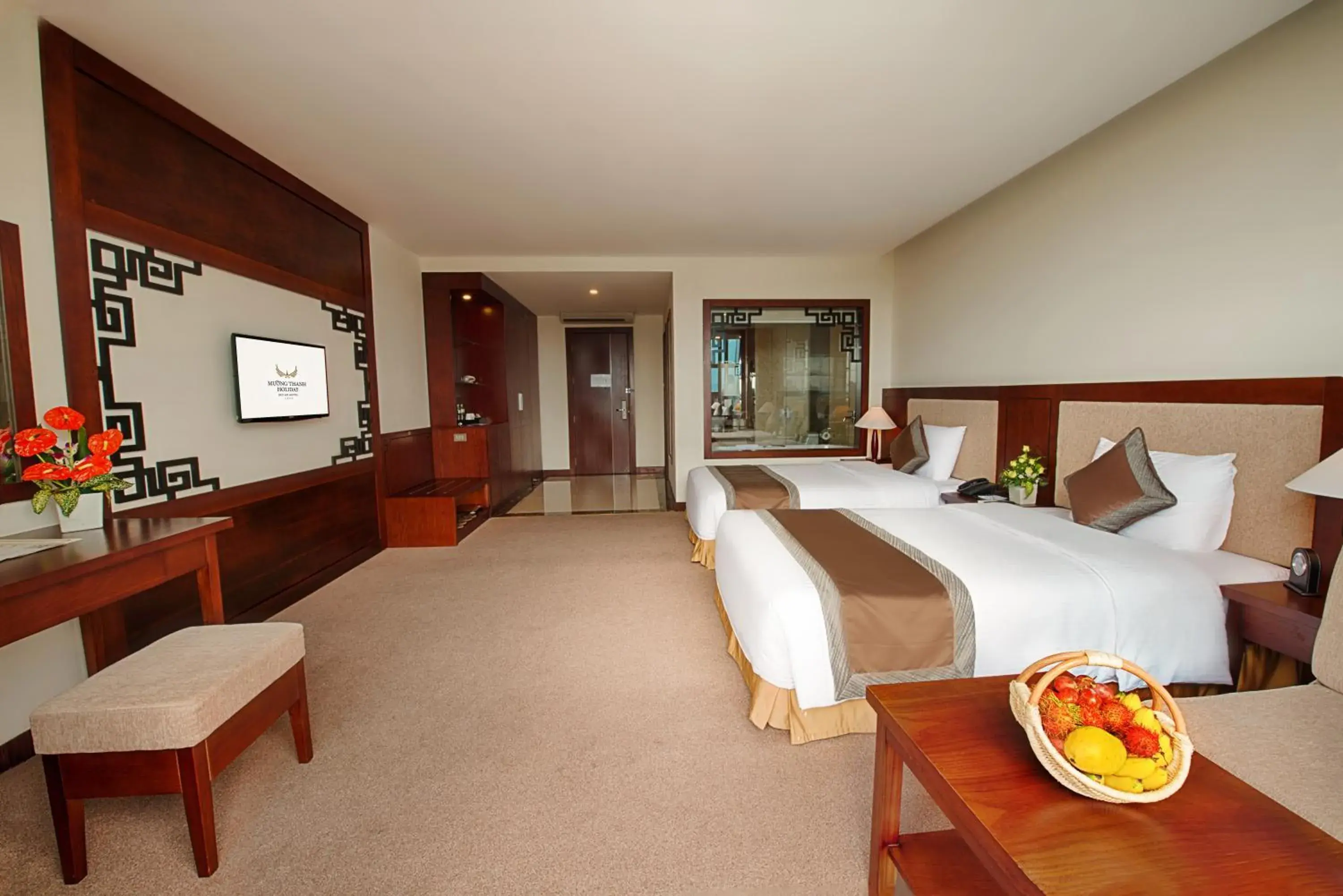 Twin Room with Balcony in Muong Thanh Holiday Hoi An Hotel Twin Room with Balcony in Muong Thanh Holiday Hoi An Hotel