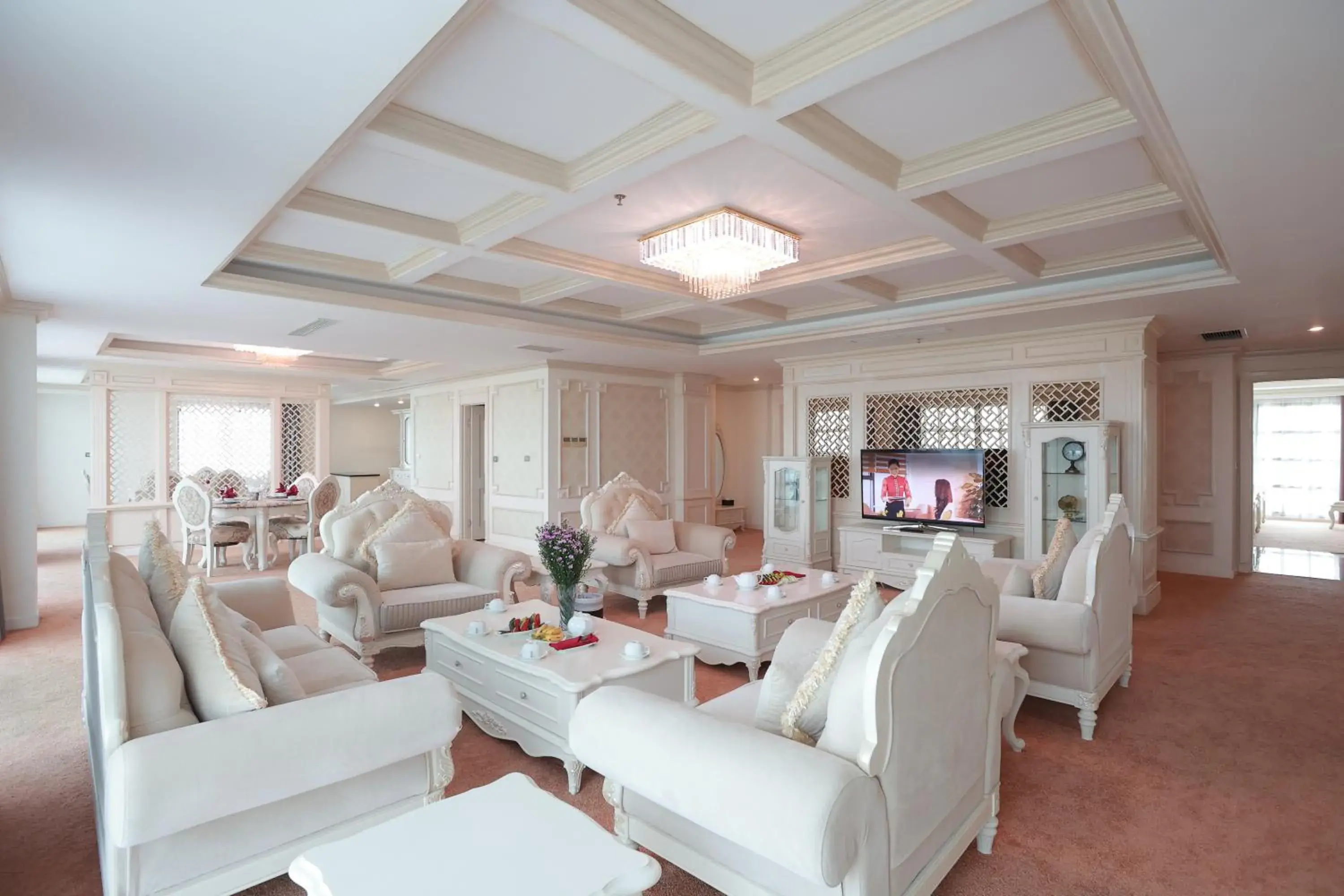 Presidential Suite in Muong Thanh Holiday Hoi An Hotel Presidential Suite in Muong Thanh Holiday Hoi An Hotel