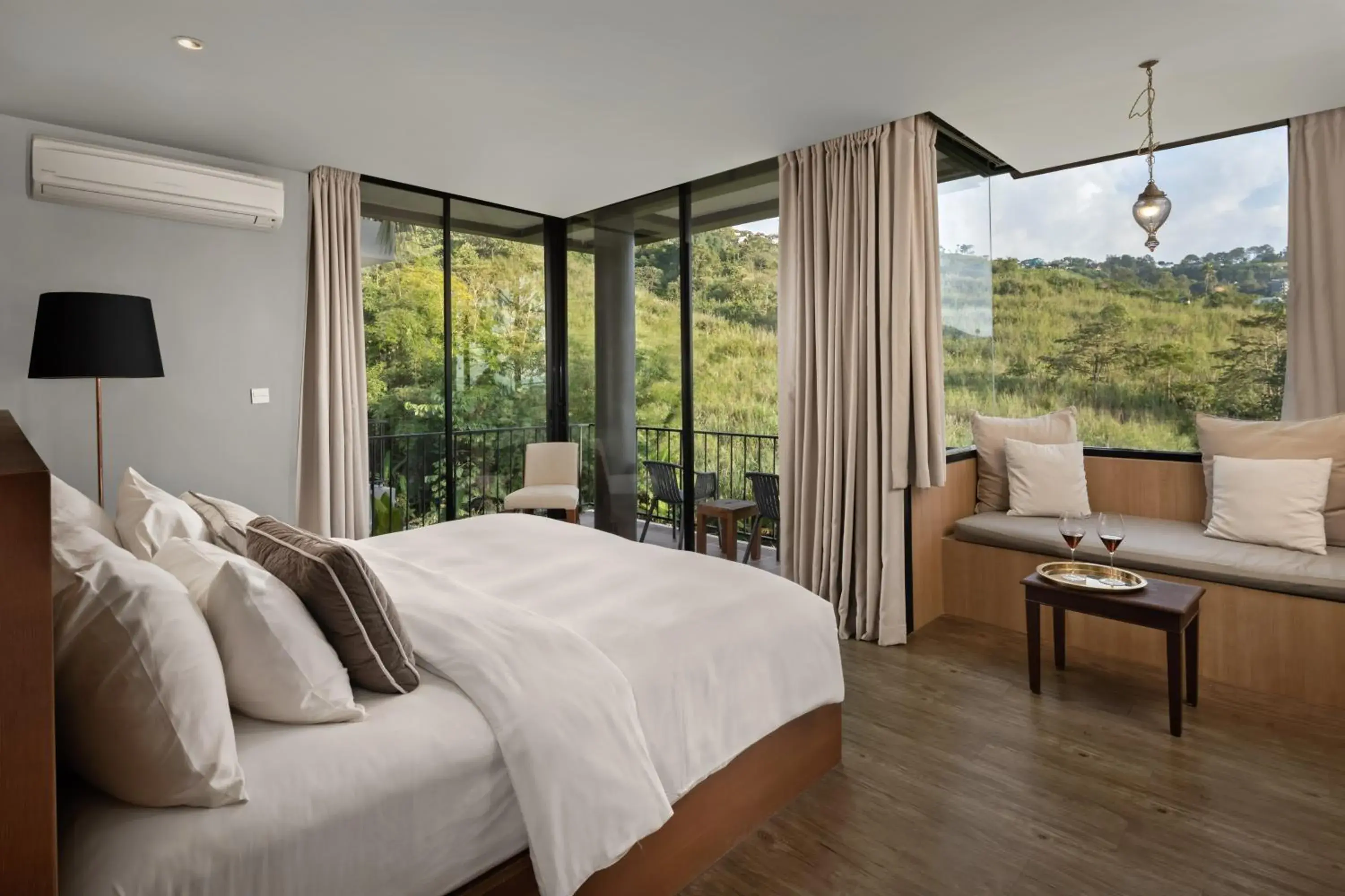 Superior Double or Twin Room with Balcony in Sirinati Khao Kho Superior Double or Twin Room with Balcony in Sirinati Khao Kho