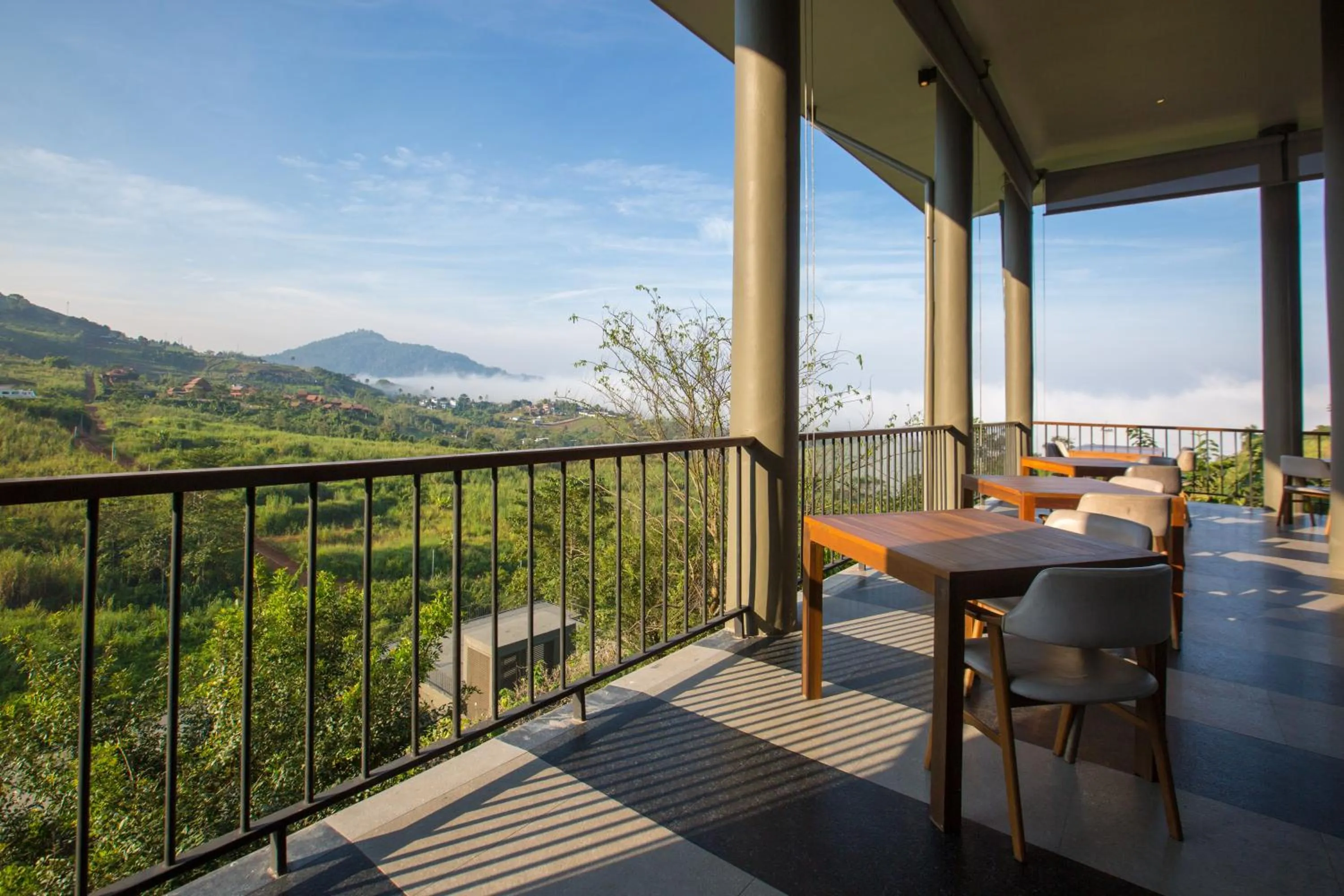 Restaurant/places to eat in Sirinati Khao Kho