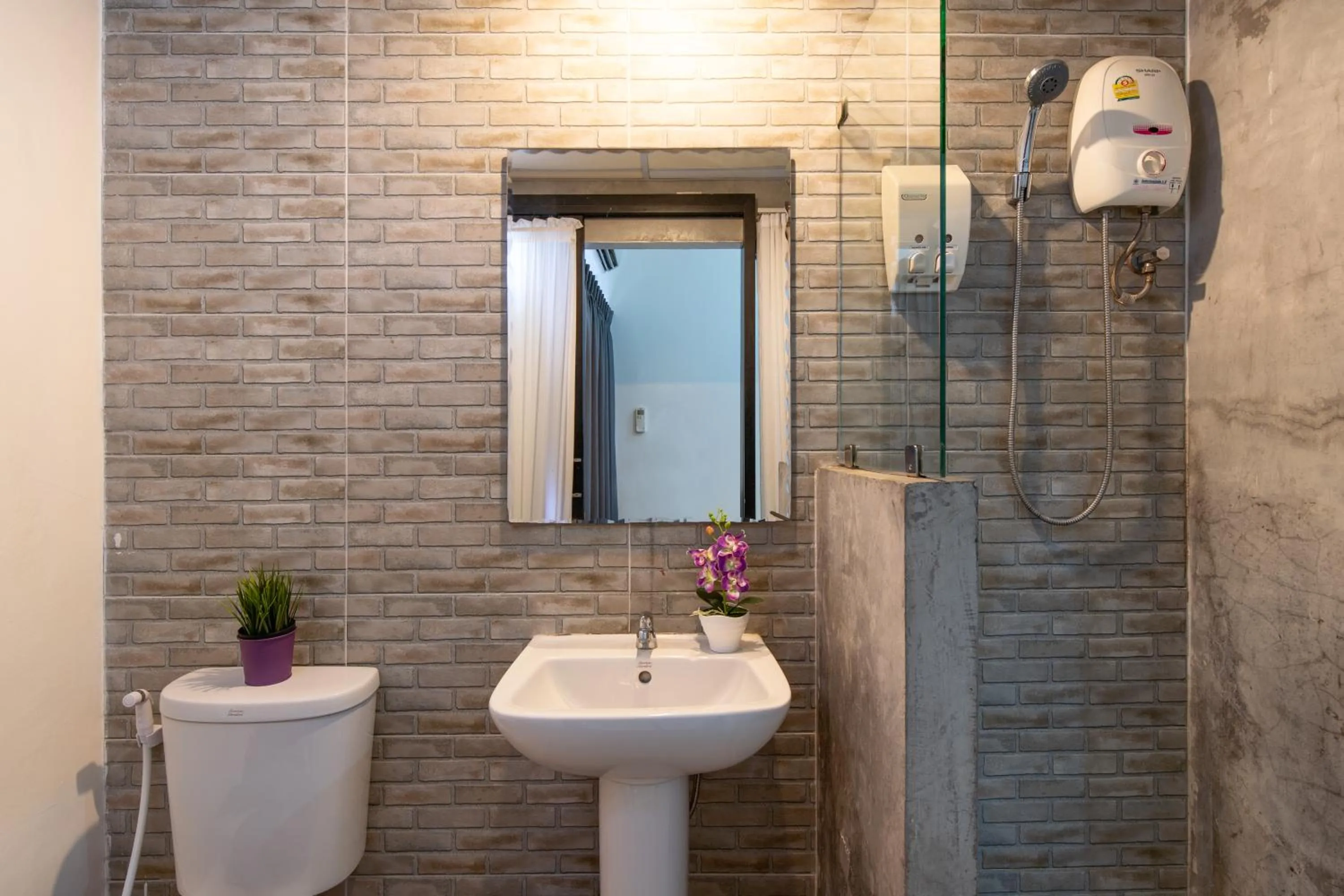 Baron Zotel Bangkok SHA PLUS