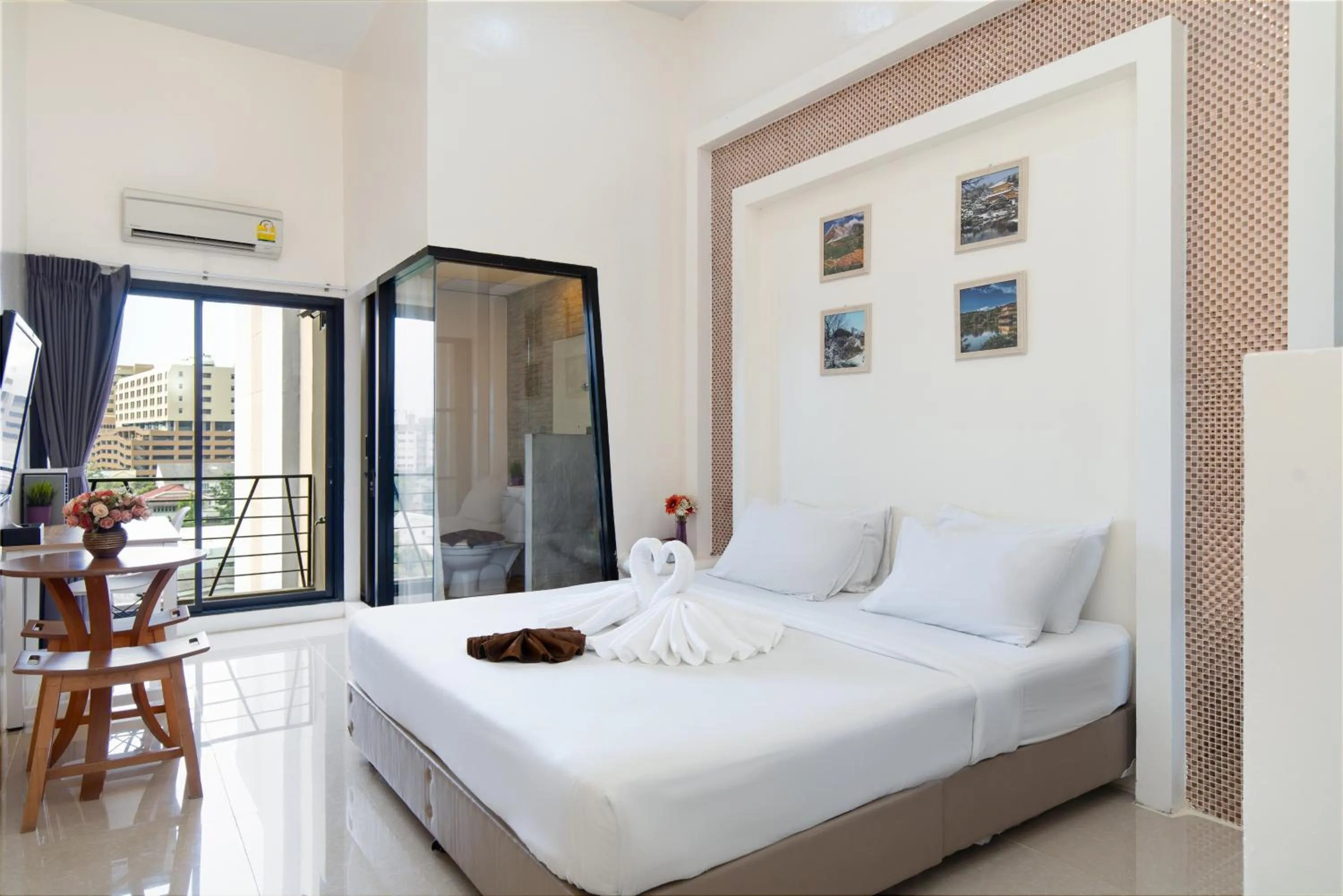 Bed in Baron Zotel Bangkok SHA PLUS